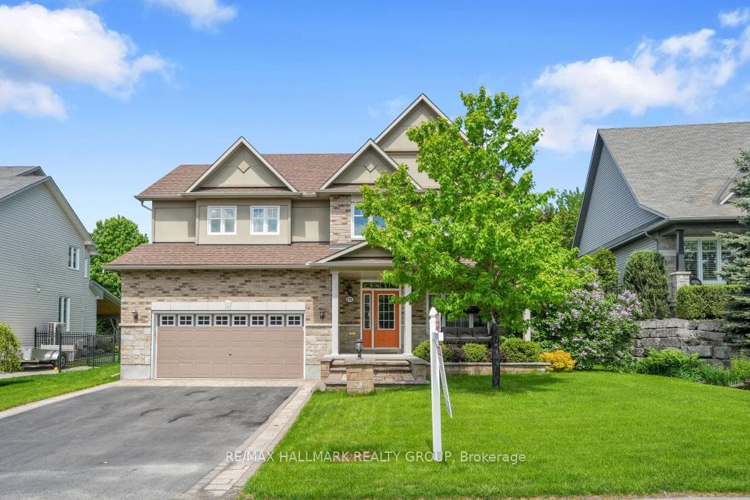 Picture perfect curb appeal.