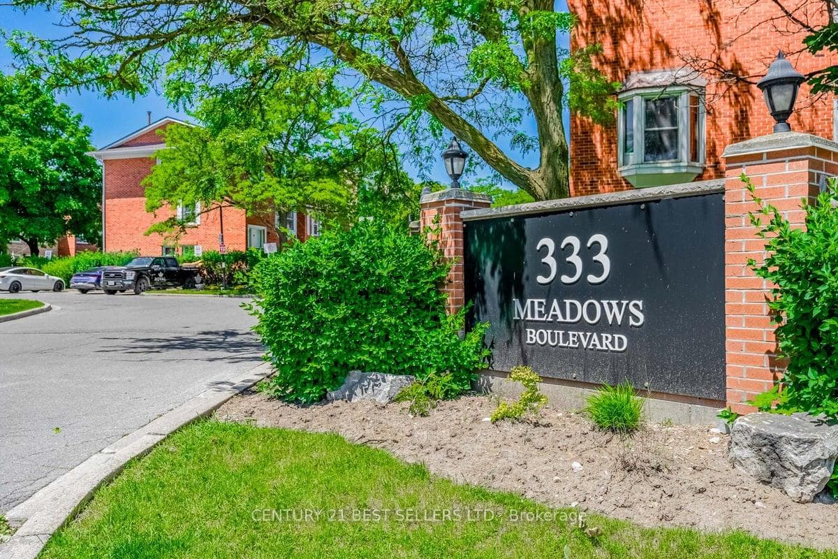 333 Meadows Boulevard Unit 76, Mississauga, ON L4Z 1G9 - Photo 1