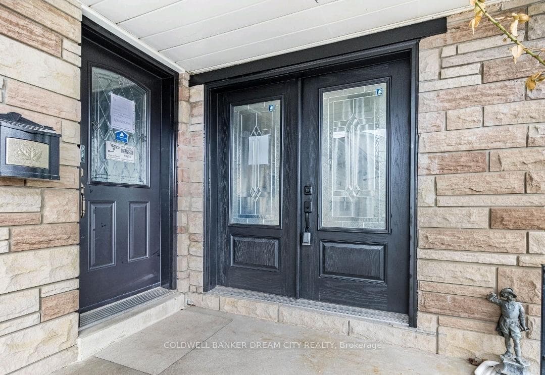 231 Elizabeth Street Unit LOWER, Brampton, ON L6Y 1S2 - Photo 1