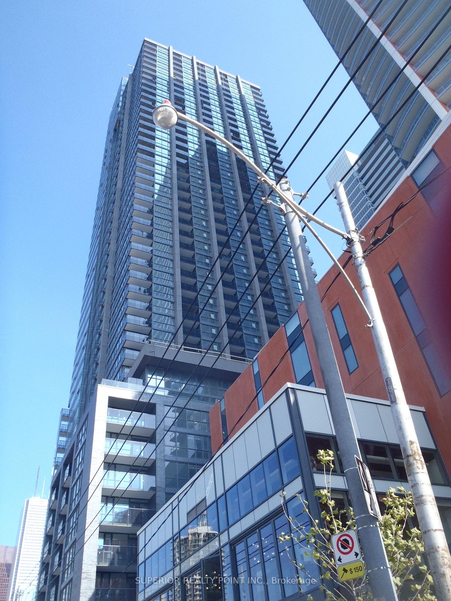 295 Adelaide Street Unit 4310, Downtown Toronto / Waterfront, ON M5V 1P7 - Photo 1