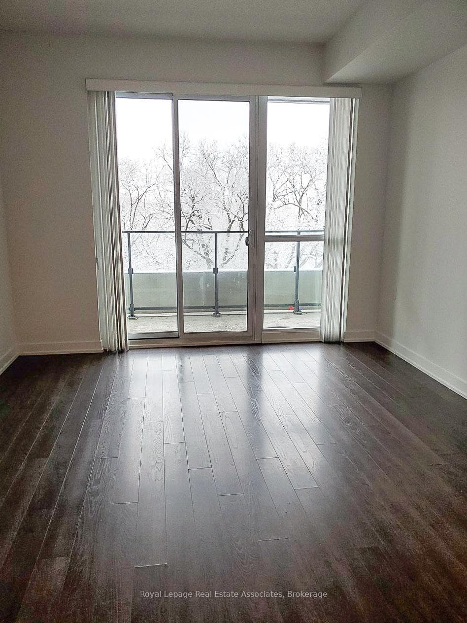 10 Park Lawn Road Unit 412, Liberty Village / Parkdale / South Parkdale, ON M8Y 0B6 - Photo 1