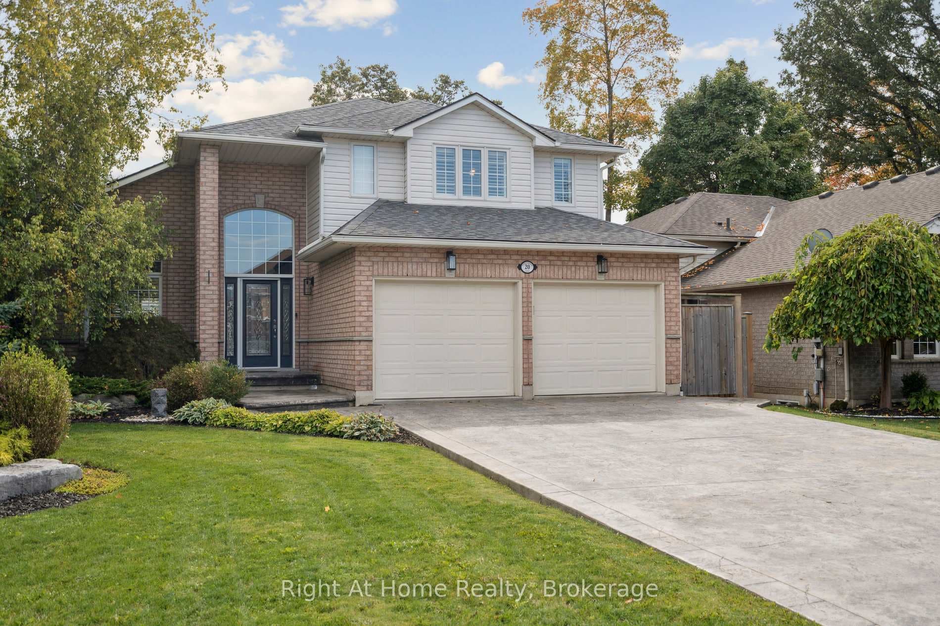 20 Scottswood Lane, Haldimand, ON N3W 2M4 - Photo 1