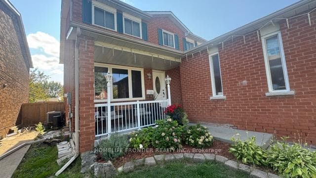 30 Gatesgill Street, Brampton, ON L6X 3T2 - Photo 1