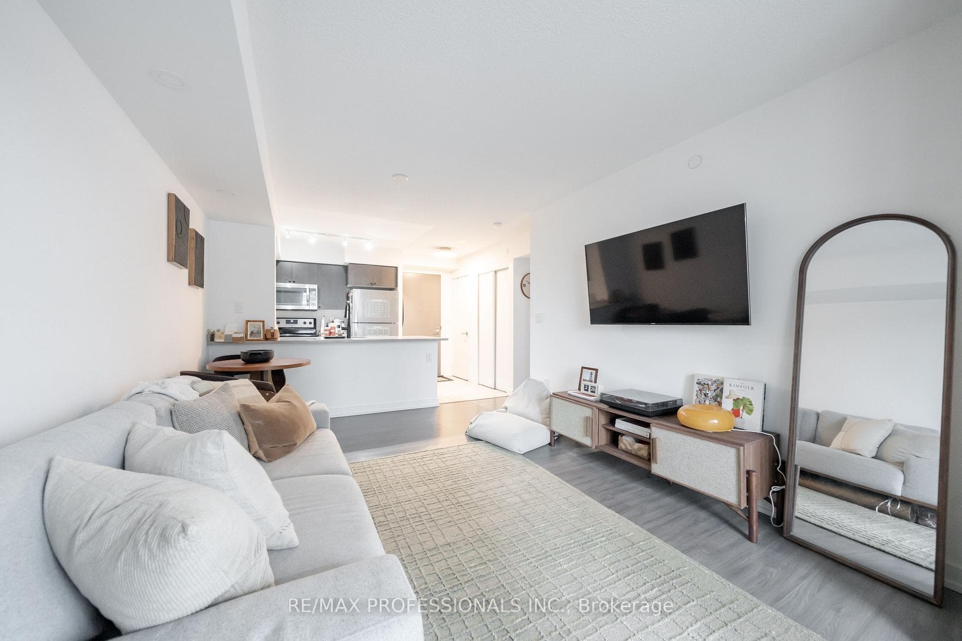 1346 Danforth Road Unit 215, Scarborough Town Centre, ON M1J 0A9 - Photo 1