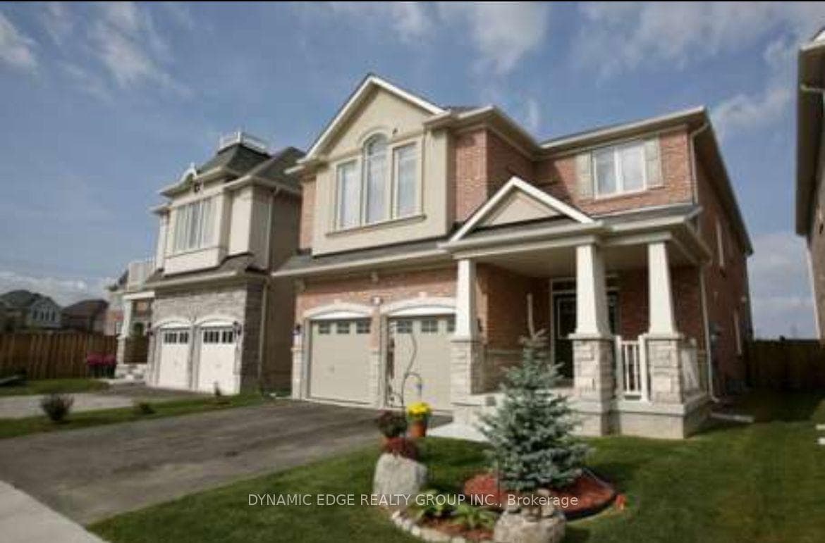 7273 Saint Barbara Boulevard, Mississauga