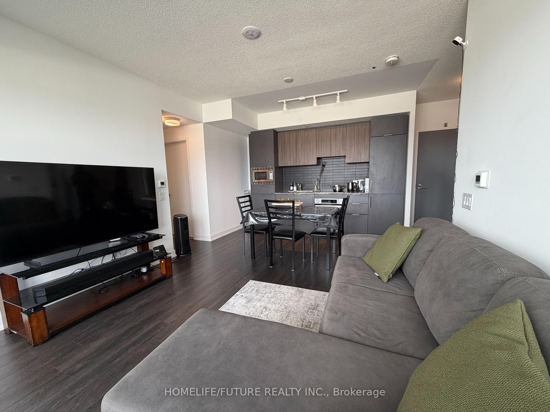 50 O'Neill Road Unit 311, Don Mills / Parkwoods / Victoria Village, ON M3C 0R1 - Photo 1