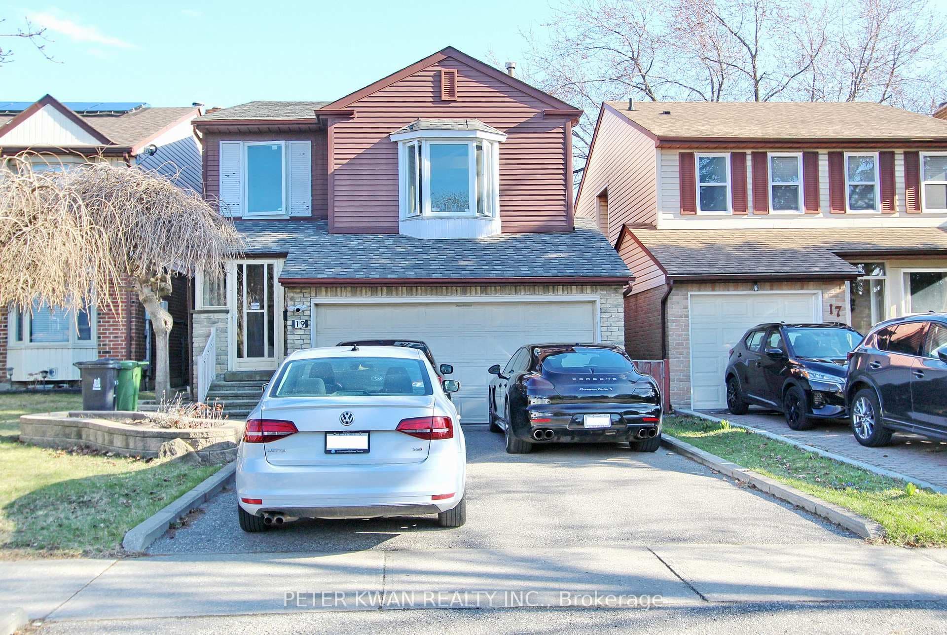 19 Sandyhook Square, Scarborough Village / Eglinton East, ON M1W 3N6 - Photo 1