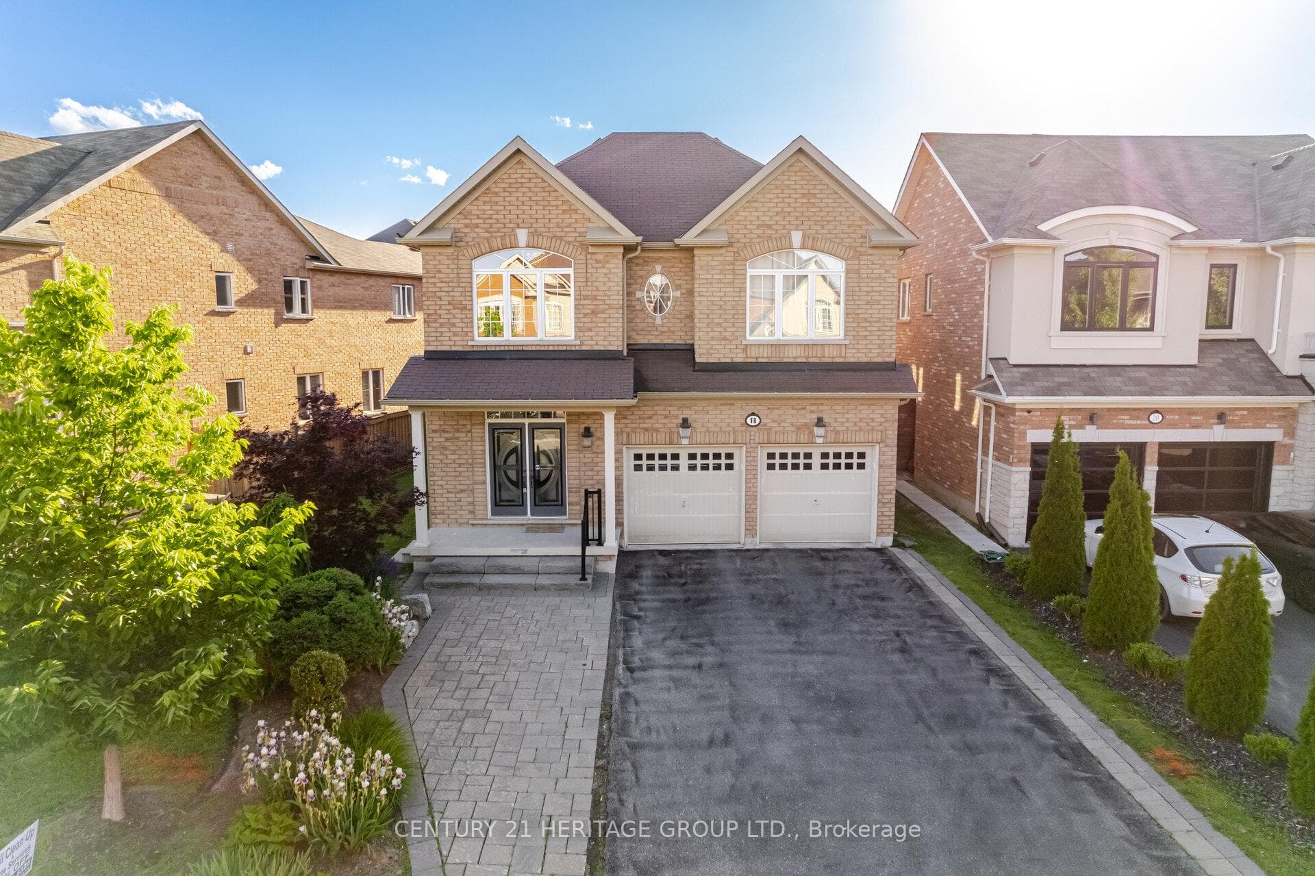 18 Ironbark Court, Vaughan