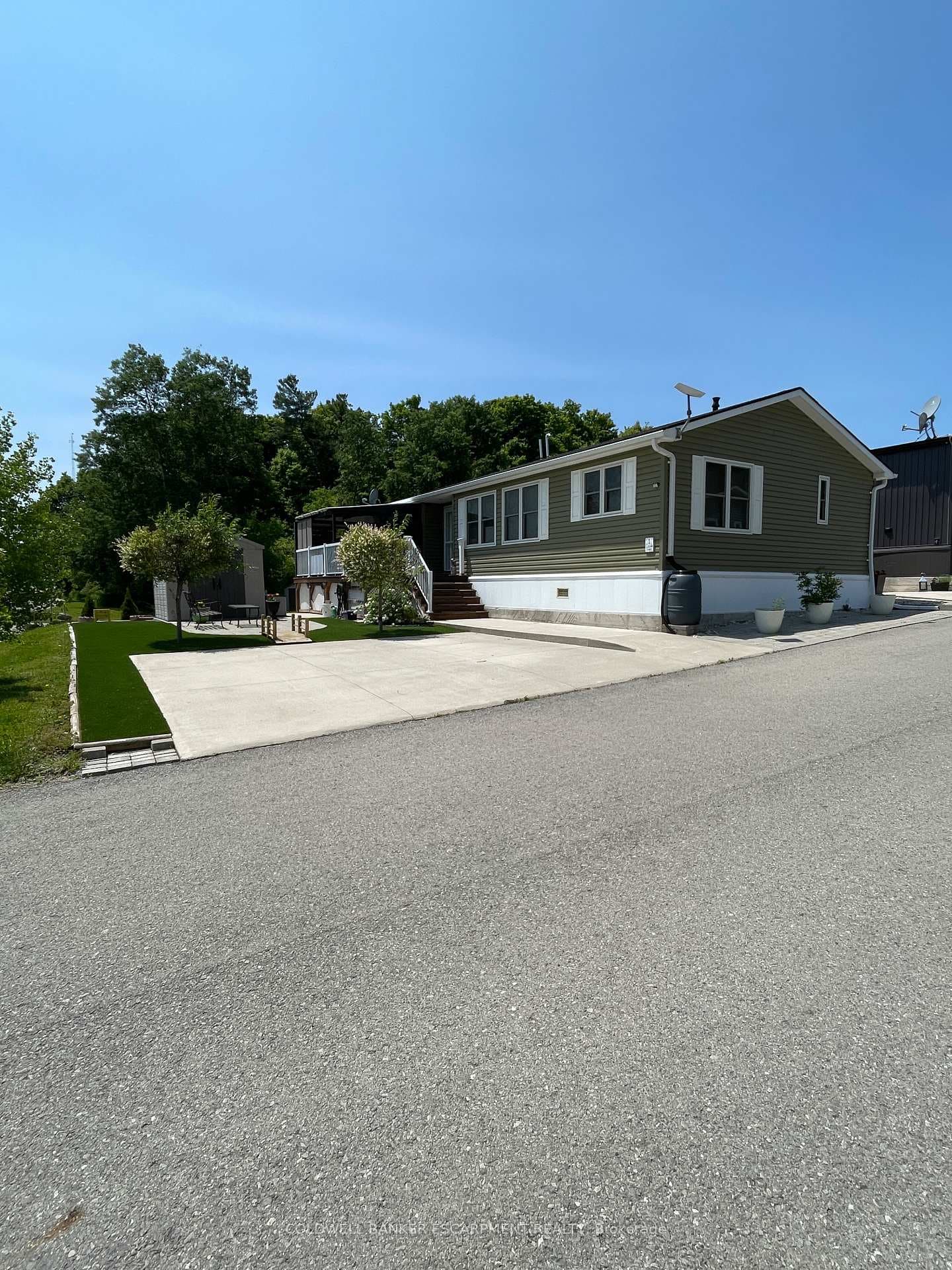 Side by side parking