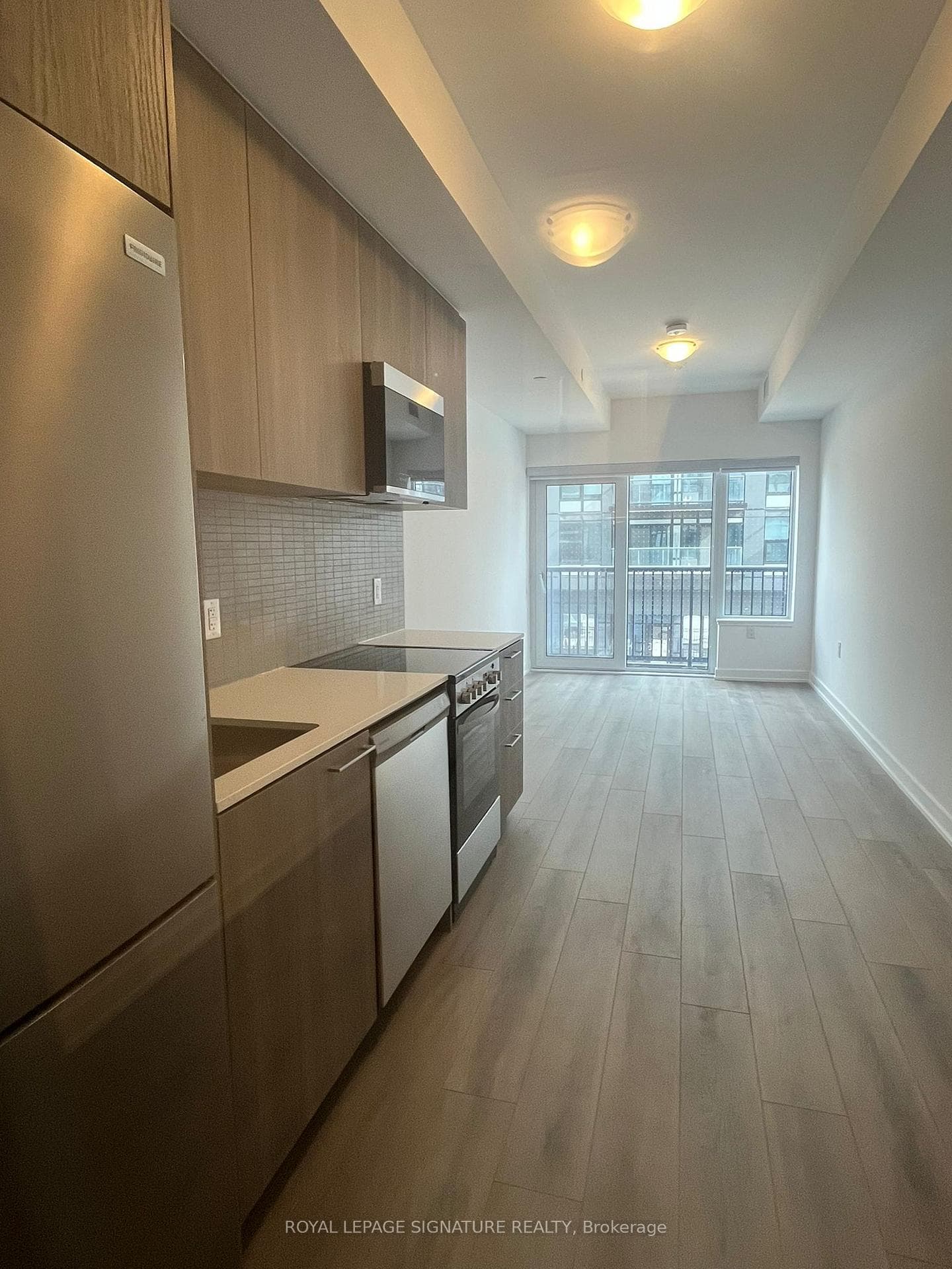 7437 Kingston Road Unit 208, Scarborough (Morningside / West Hill), ON M1B 5S3 - Photo 1