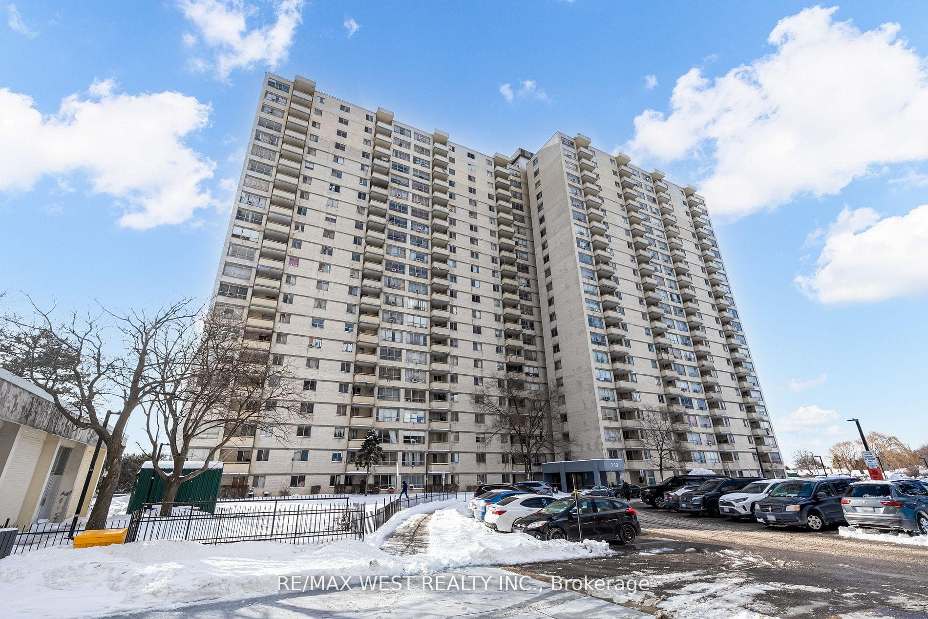 340 Dixon Road Unit 209, Etobicoke (Kingsview Village / Humber Heights), ON M9R 1T1 - Photo 1