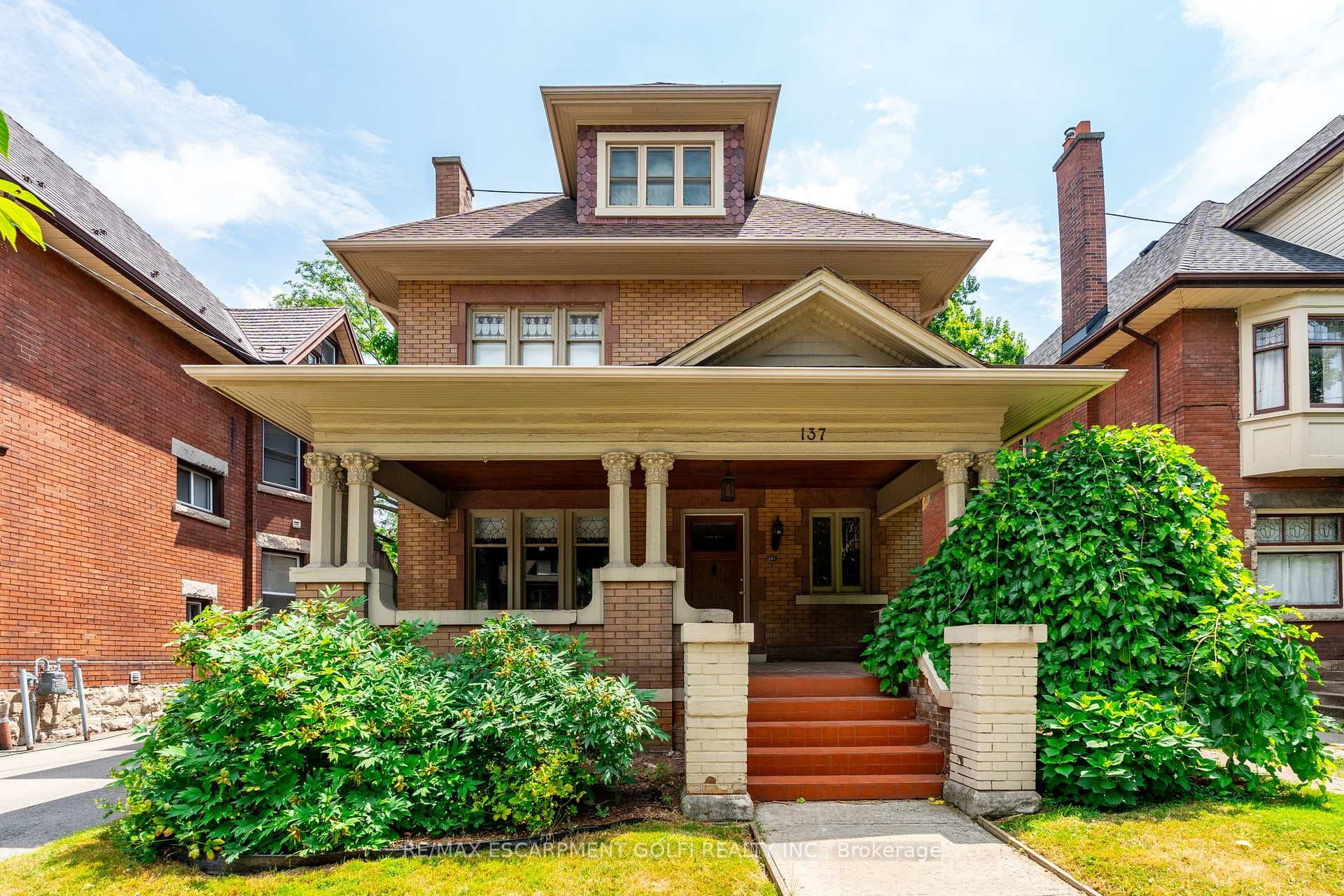 137 Sherman Avenue, Hamilton