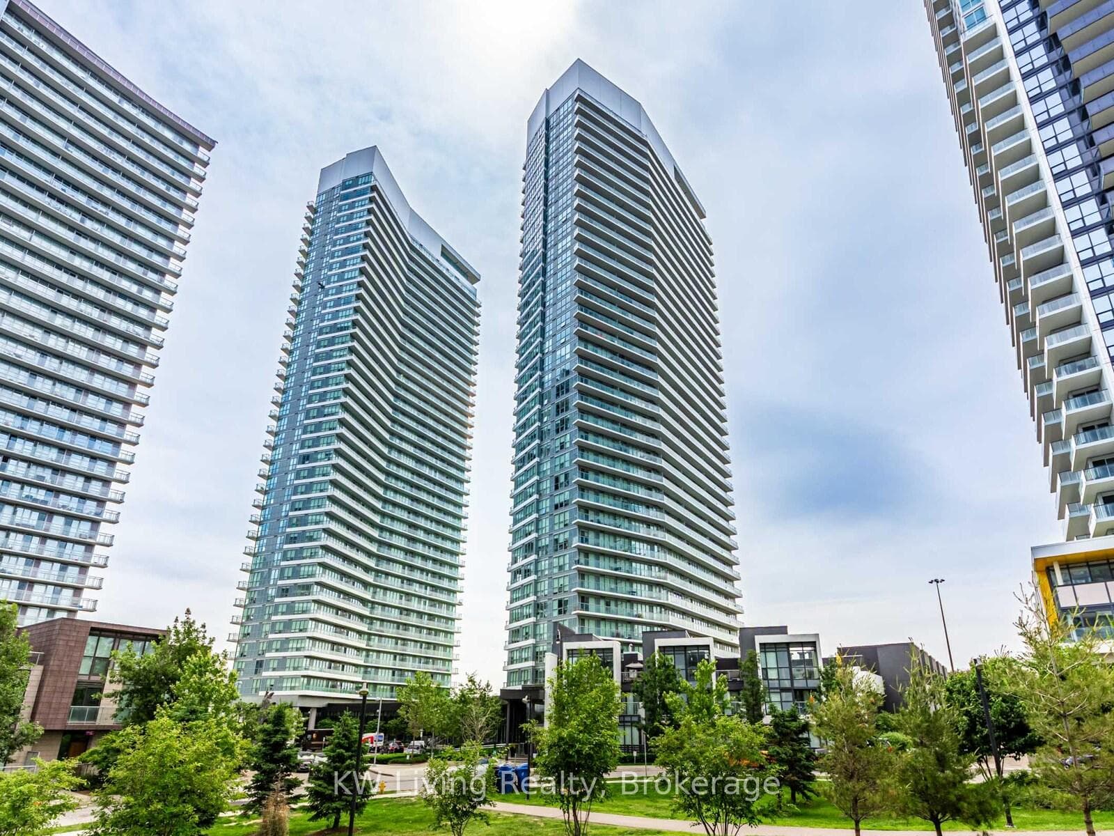 115 McMahon Drive Unit 2806, Hillcrest Village / Bayview Village, ON M2K 0E3 - Photo 1