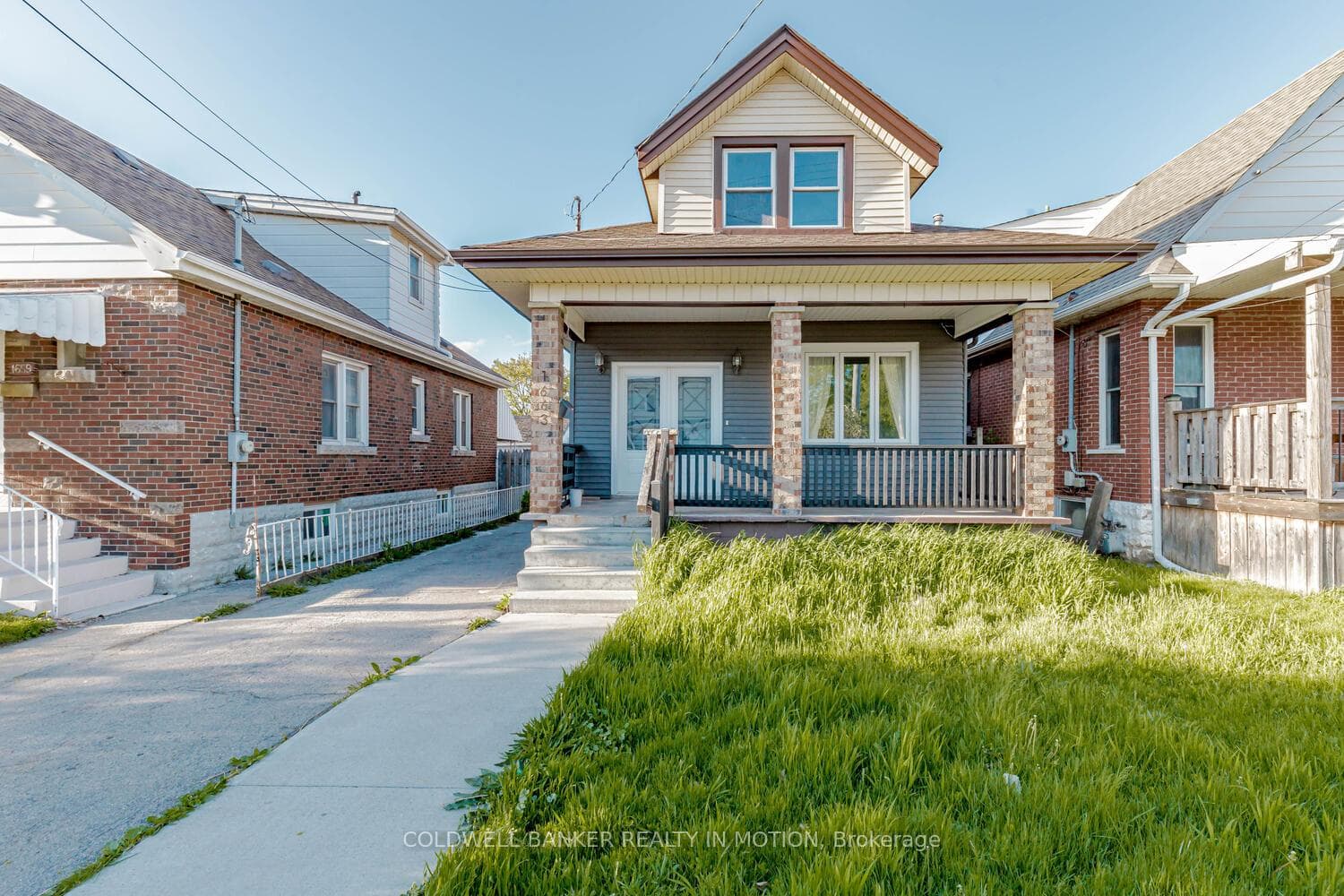 1663 Main Street, Hamilton