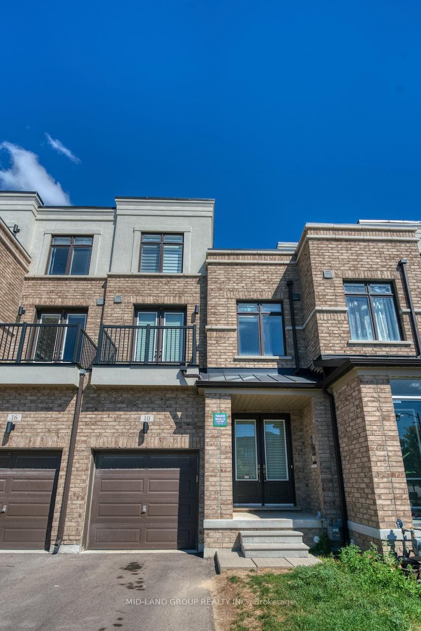 10 Elyse Court, Aurora, ON L4G 2C9 - Photo 1