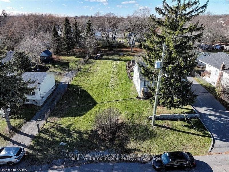 20 SHAW Street, Kingston, ON K7K 4Y4 - Photo 1