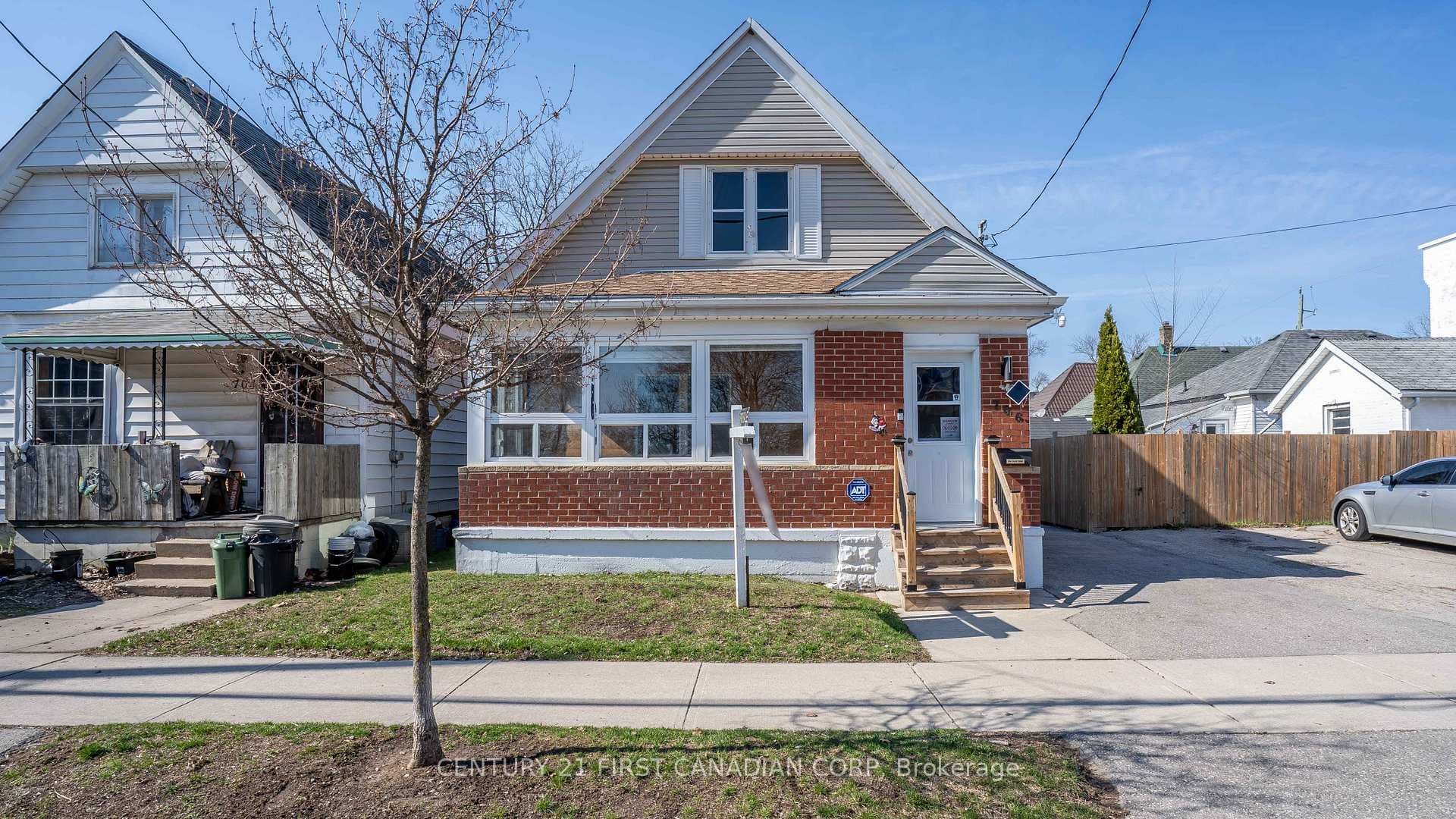 706 Nelson Street, London East, ON N5Z 1J7 - Photo 1