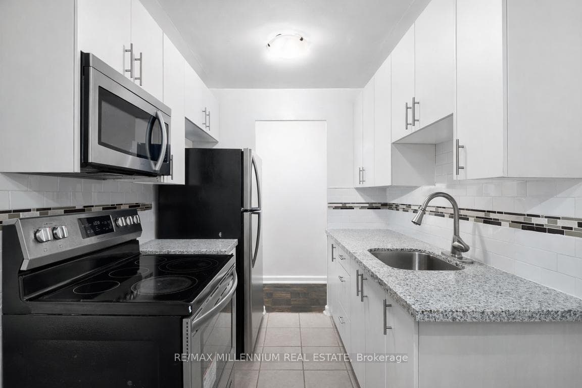 994 O'Connor Drive Unit 202, Danforth / East York, ON M4B 2T3 - Photo 1