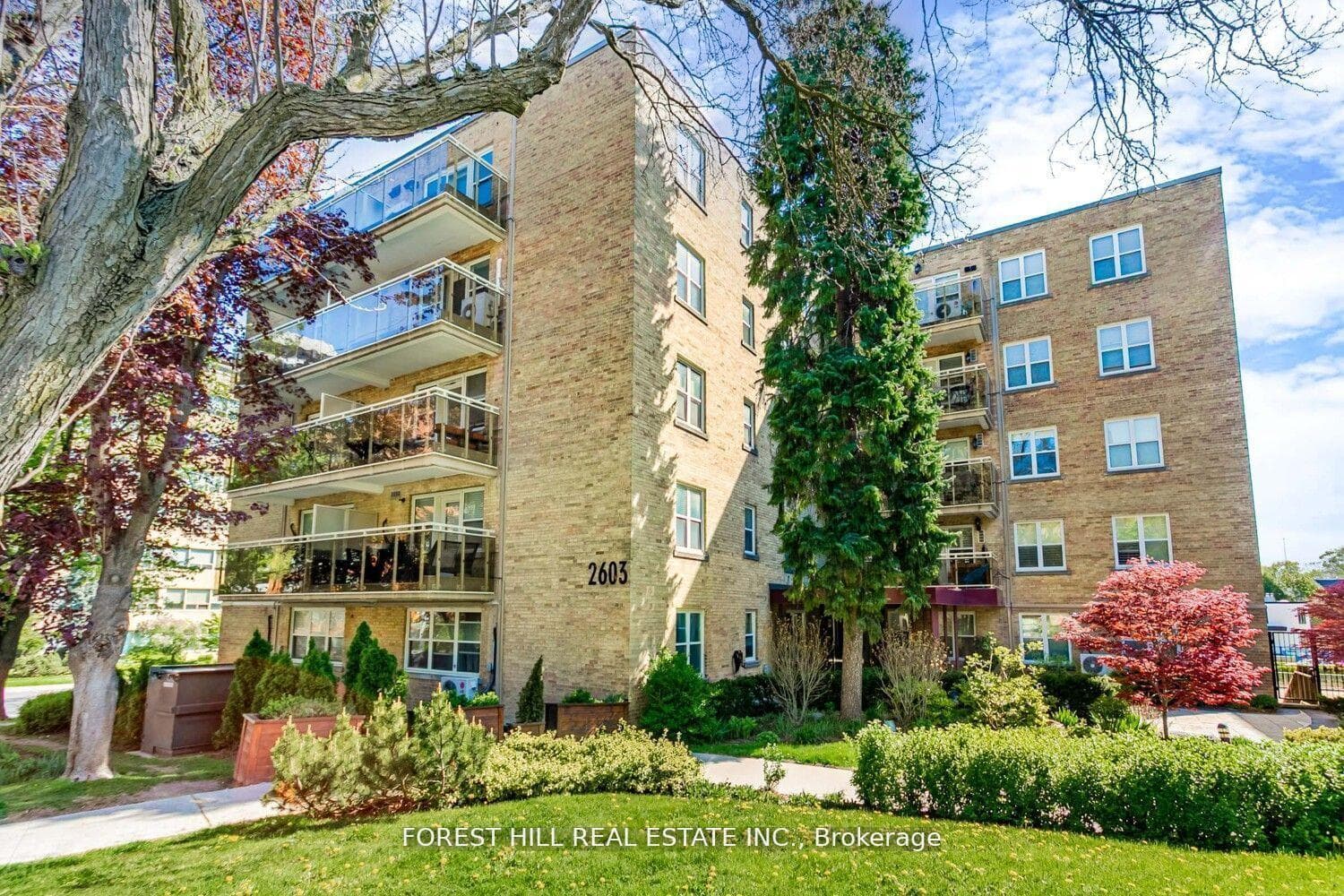 2603 Bathurst Street Unit 208, Lawrence Park / Bedford Park, ON M6B 2Z6 - Photo 1