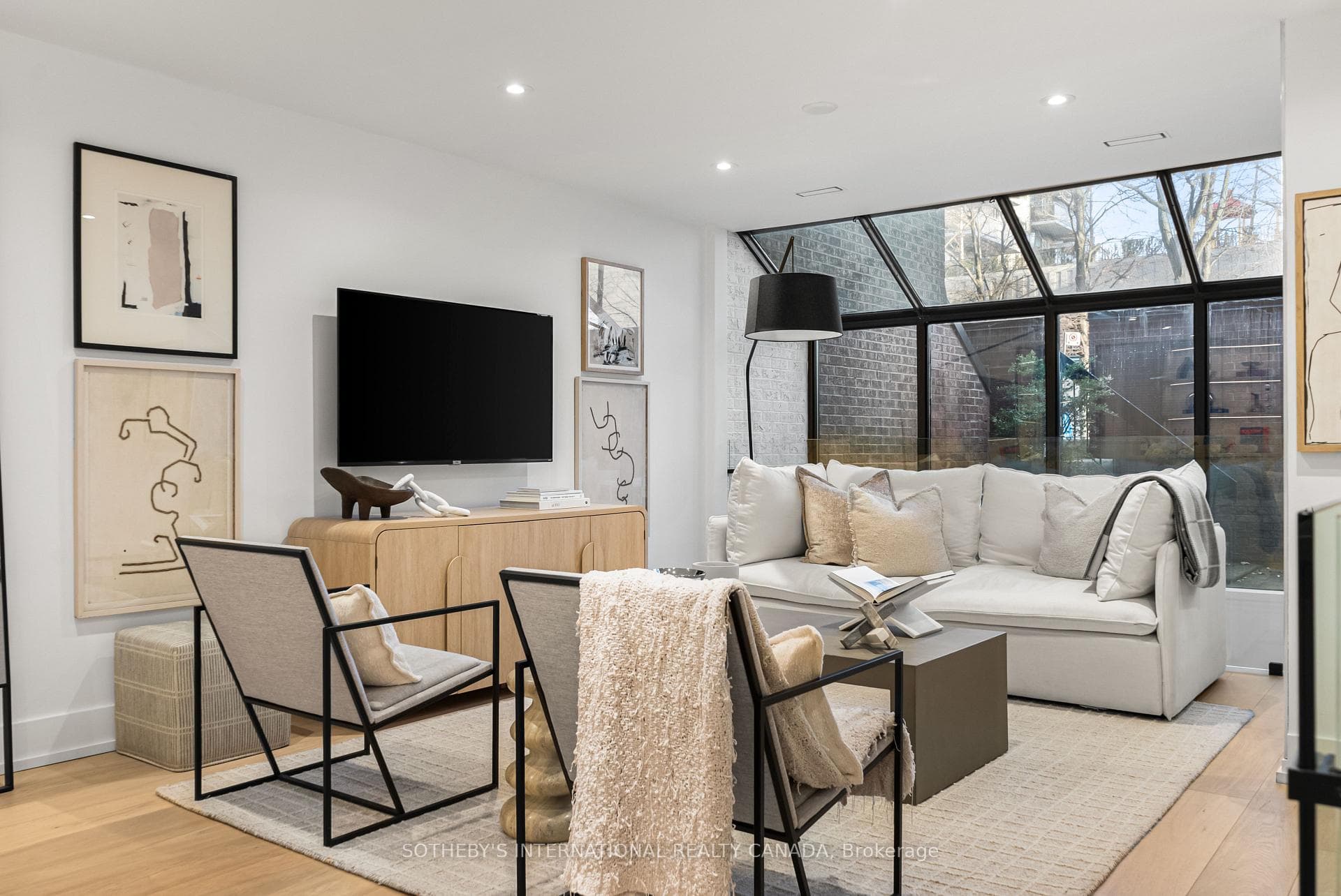 142 Pears Avenue Unit A4, Annex / Yorkville / Summerhill, ON M5R 1T2 - Photo 1