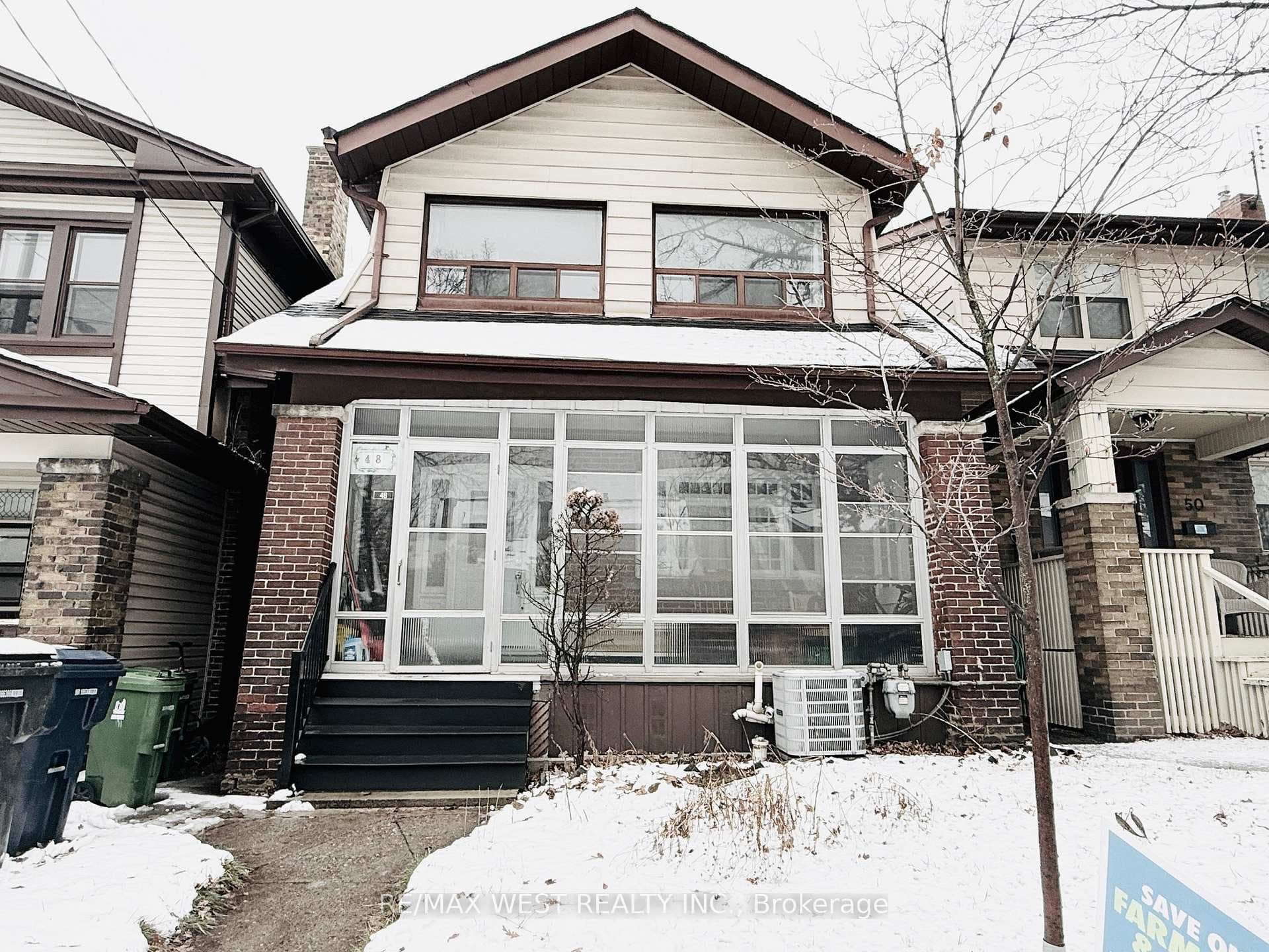 48 Keystone Avenue Unit Lower, The Beaches / Upper Beaches, ON M4C 1H4 - Photo 1