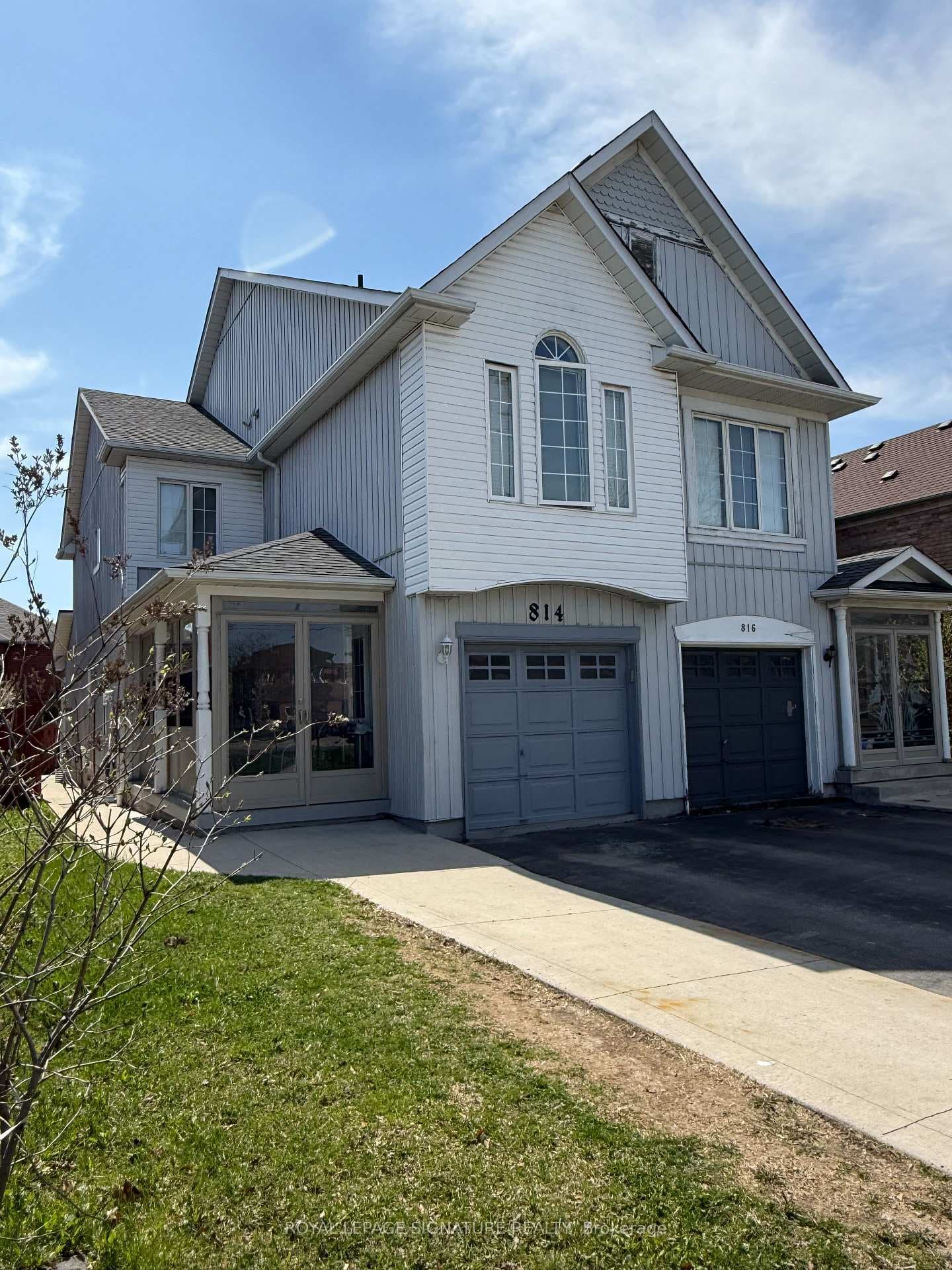 814 Golden Farmer Way, Mississauga, ON L5W 1A7 - Photo 1