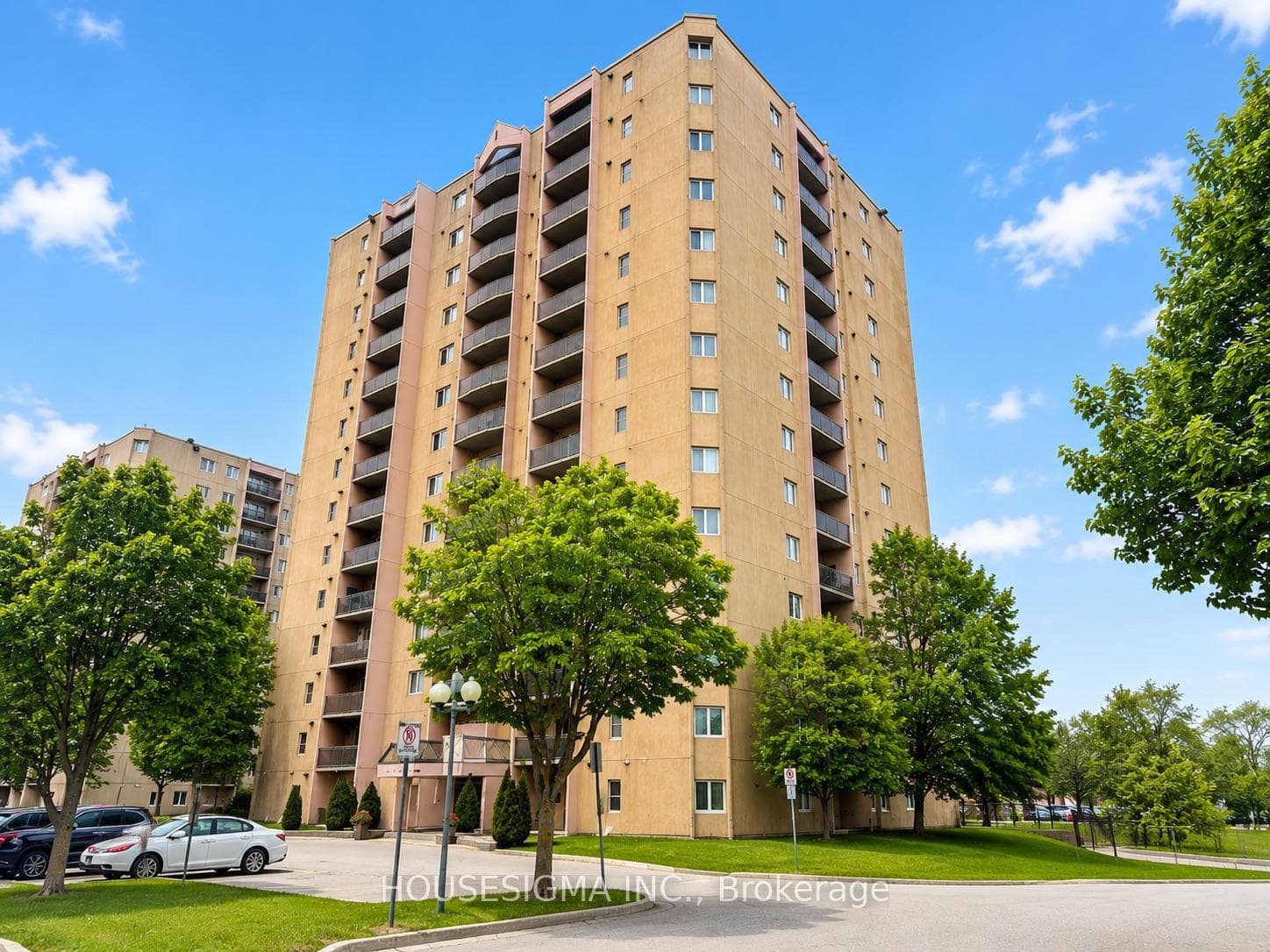 860 Commissioners Road Unit 1203, London South