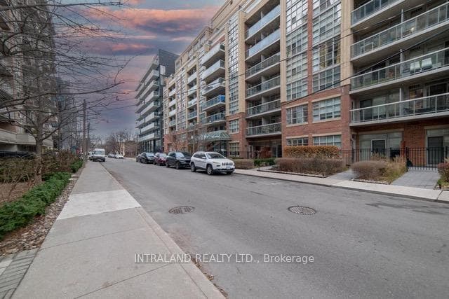 15 Stafford Street Unit 107, Downtown Toronto / Waterfront, ON M5V 3X6 - Photo 1