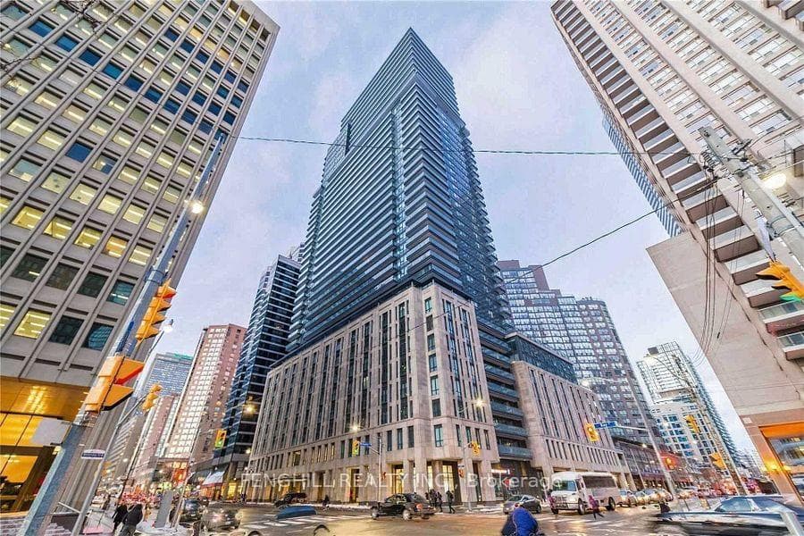 955 Bay Street Unit 3407, Toronto C01