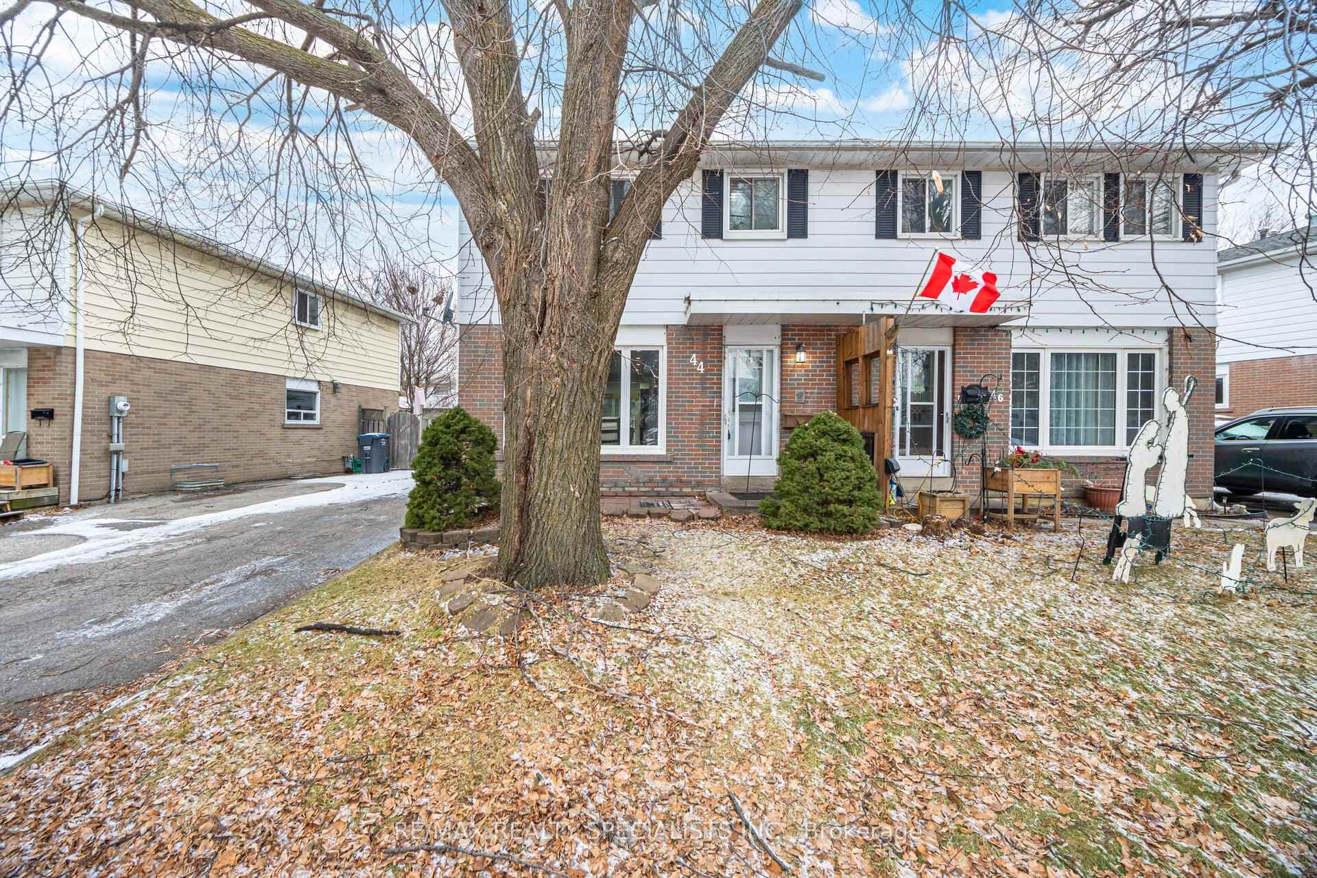 44 Herkley Drive, Brampton, ON L6V 2E8 - Photo 1