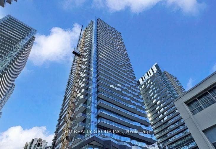 110 Broadway Avenue Unit 305, Leaside / Davisville, ON M4P 1V7 - Photo 1
