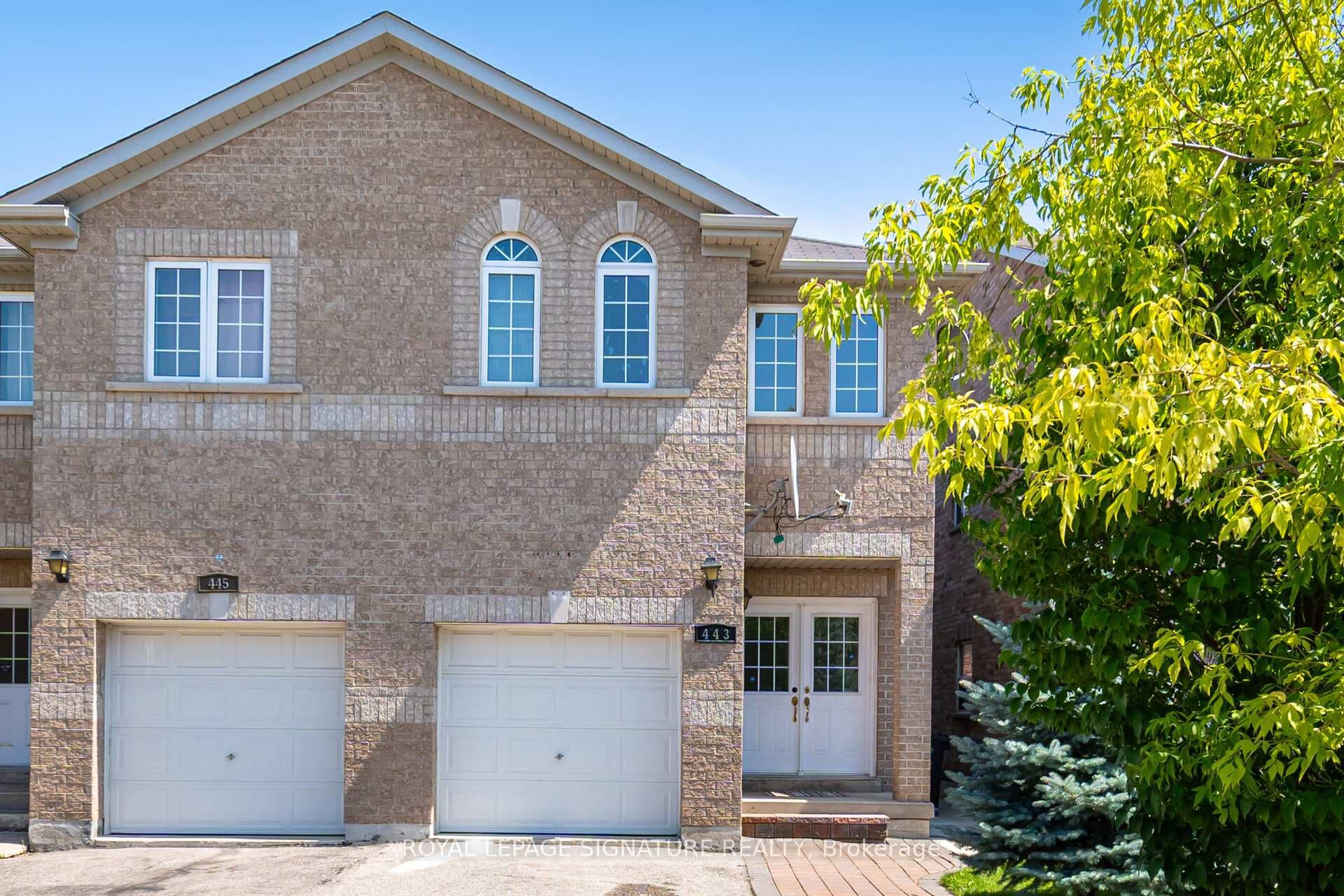 443 Comiskey Crescent, Mississauga, ON L5W 0C7 - Photo 1