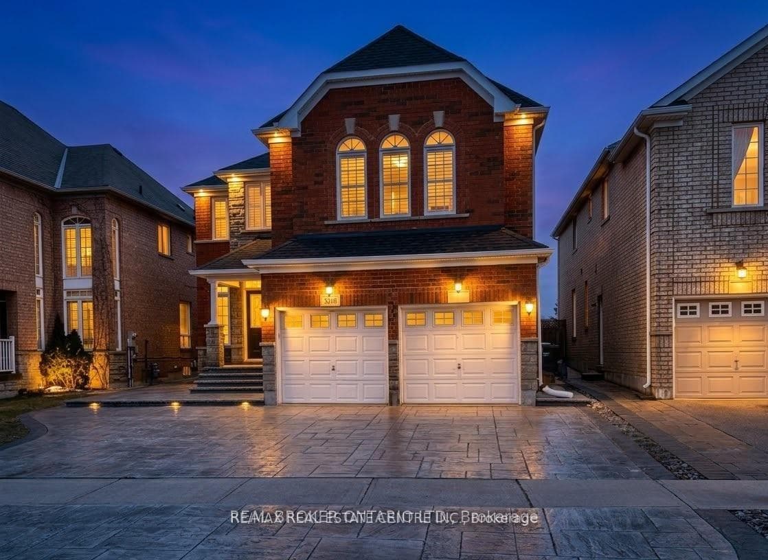 5218 Oscar Peterson Boulevard, Mississauga, ON L5M 0E1 - Photo 1