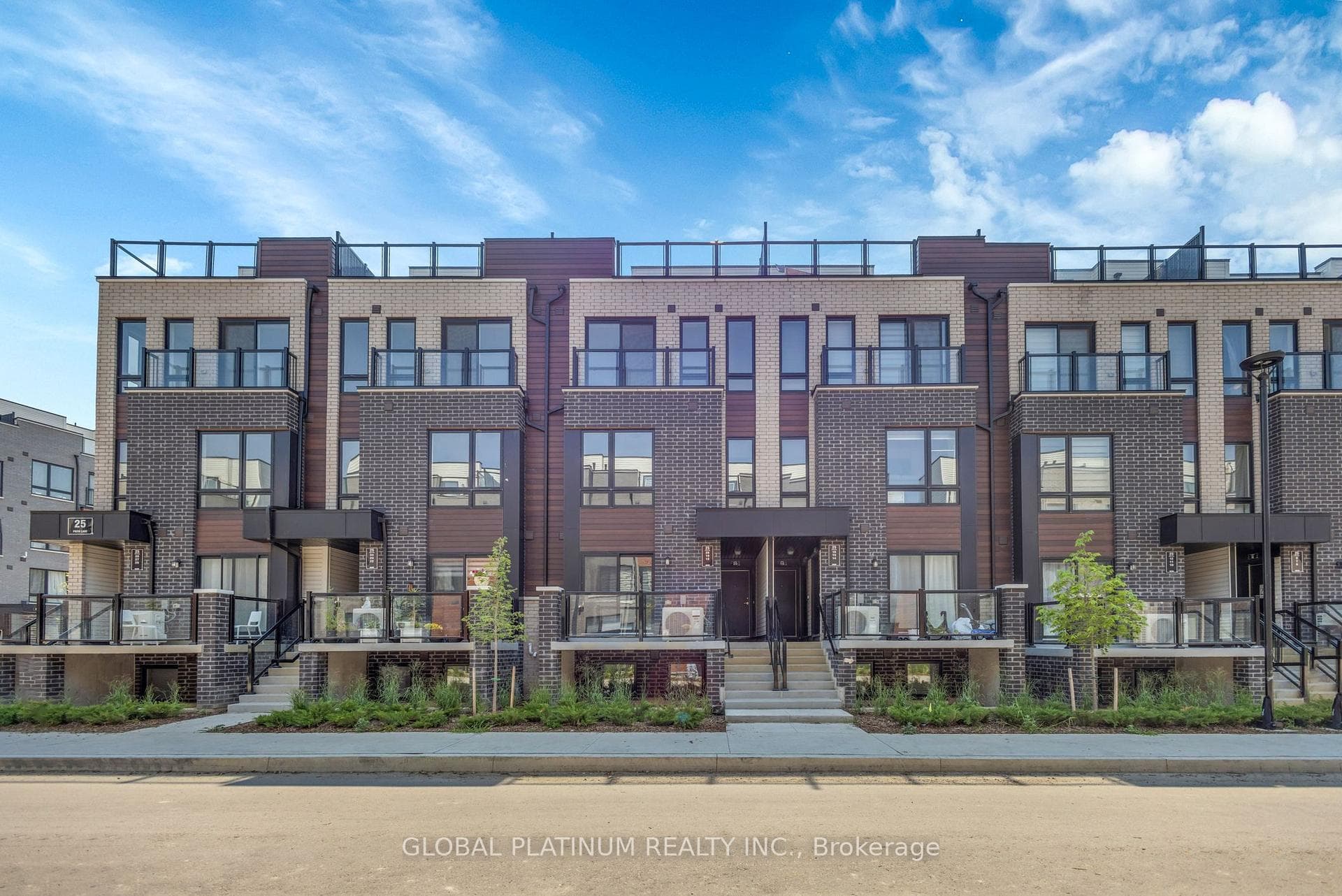 25 Priya Lane Unit 19, Scarborough (Morningside / West Hill), ON M1B 0E8 - Photo 1