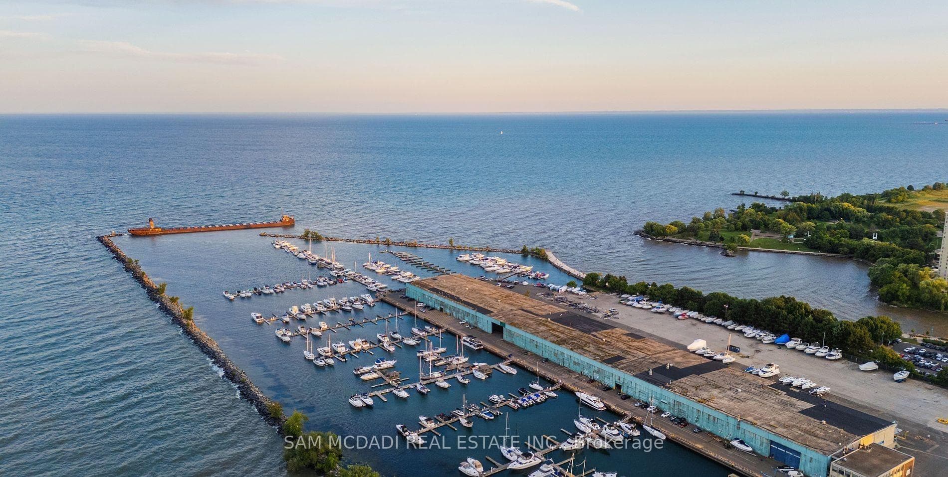 28 Ann Street Unit 301, Mississauga, ON L5G 0E1 - Photo 1