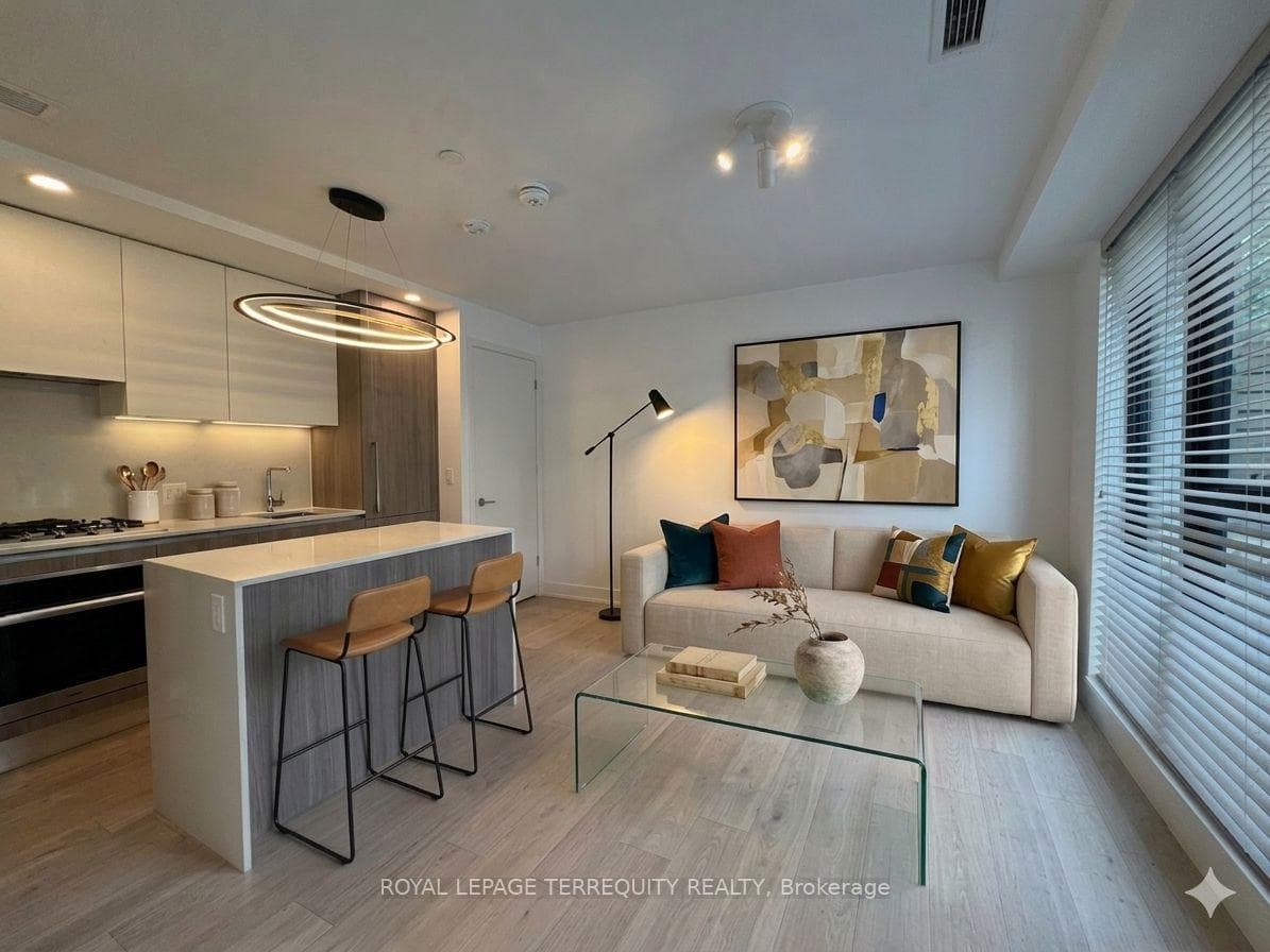 200 Keewatin Avenue Unit 103, Leaside / Davisville, ON M4P 0G4 - Photo 1