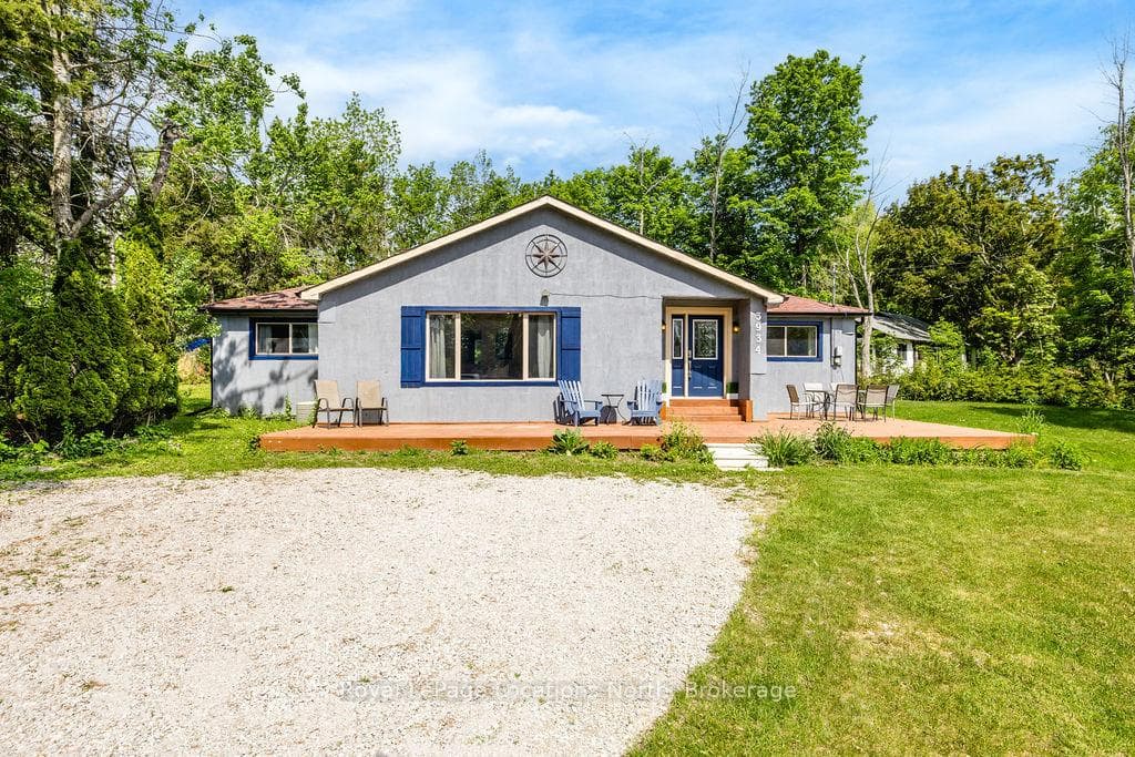 3934 Lakeview Road, Innisfil, ON L9S 2V5 - Photo 1