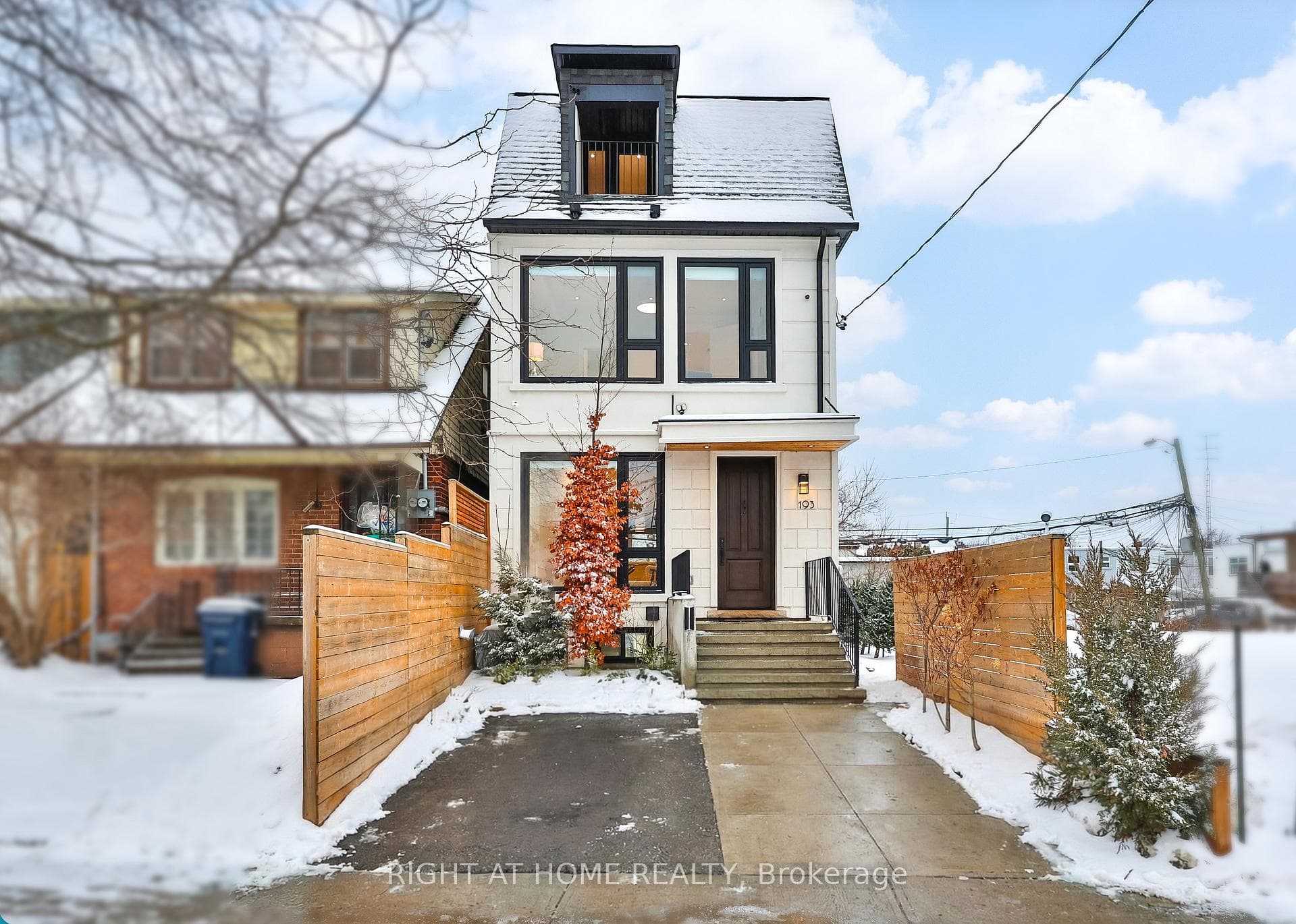 193 Winnett Avenue, Forest Hill / Deer Park, ON M6C 3L8 - Photo 1
