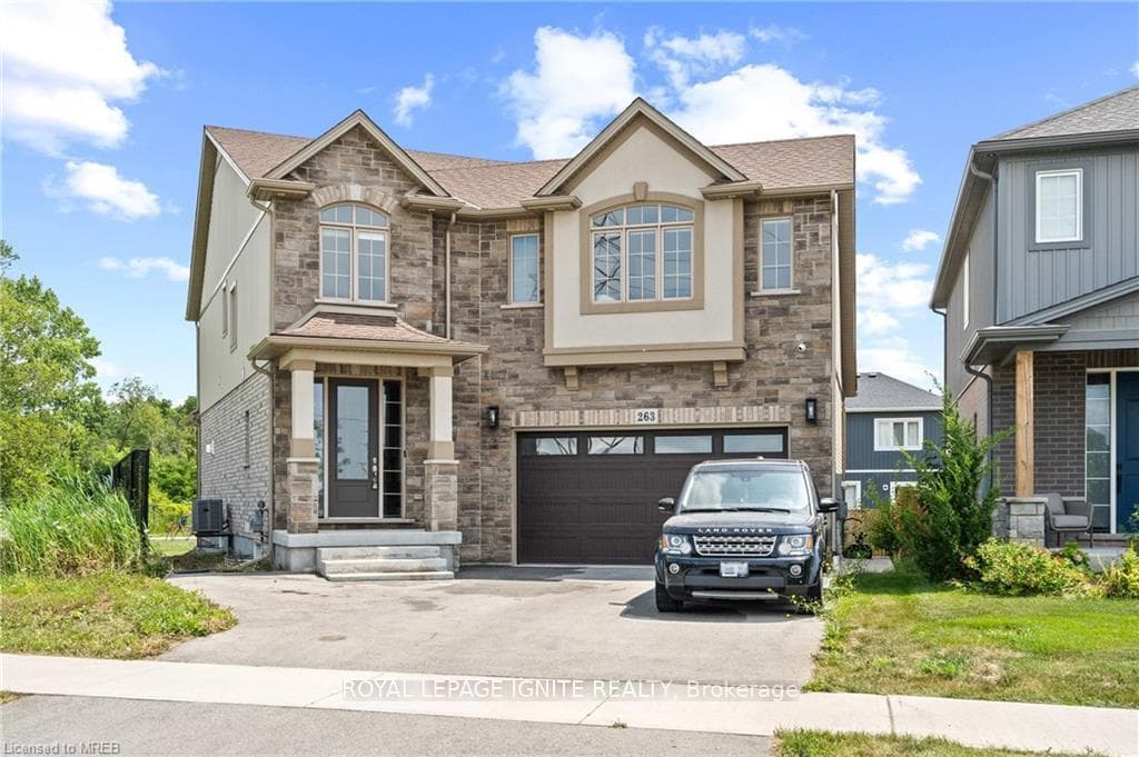263 Memorial Park Drive, Welland, ON L3B 0E3 - Photo 1