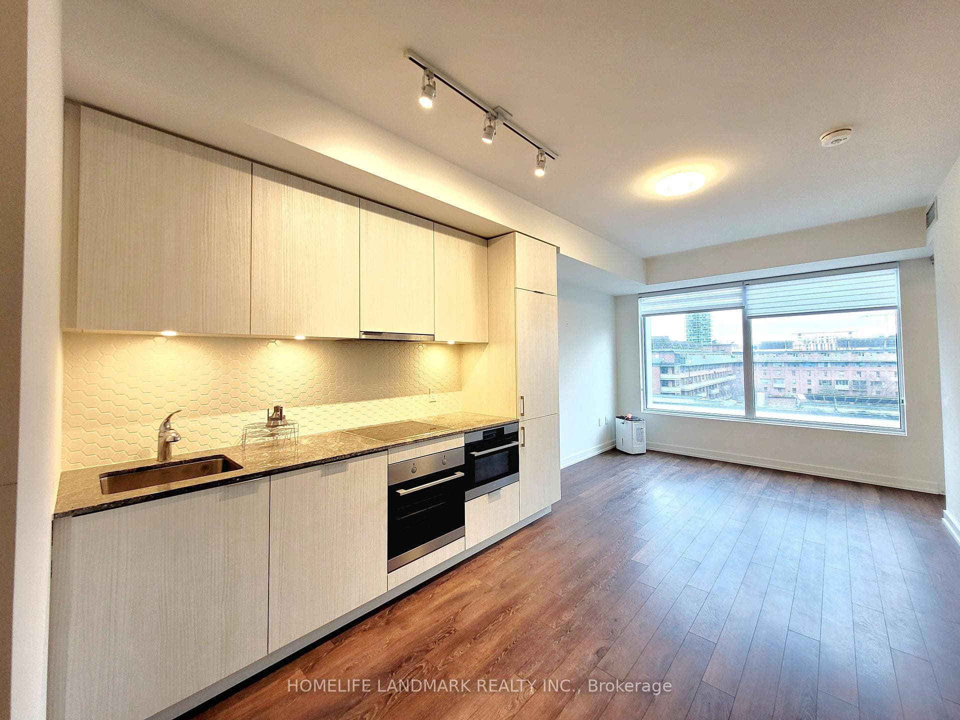 158 Front Street Unit 623, Regent Park / Cabbagetown / St. James Town, ON M5A 0K9 - Photo 1