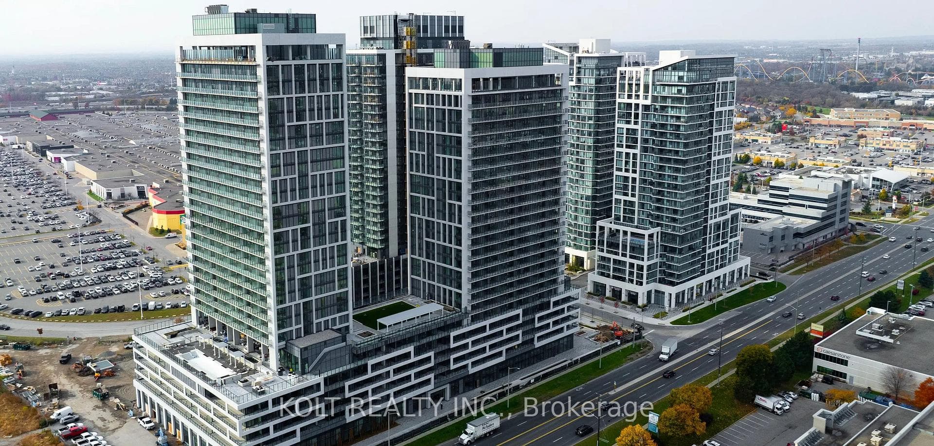 27 Korda Gate Unit 802, Vaughan