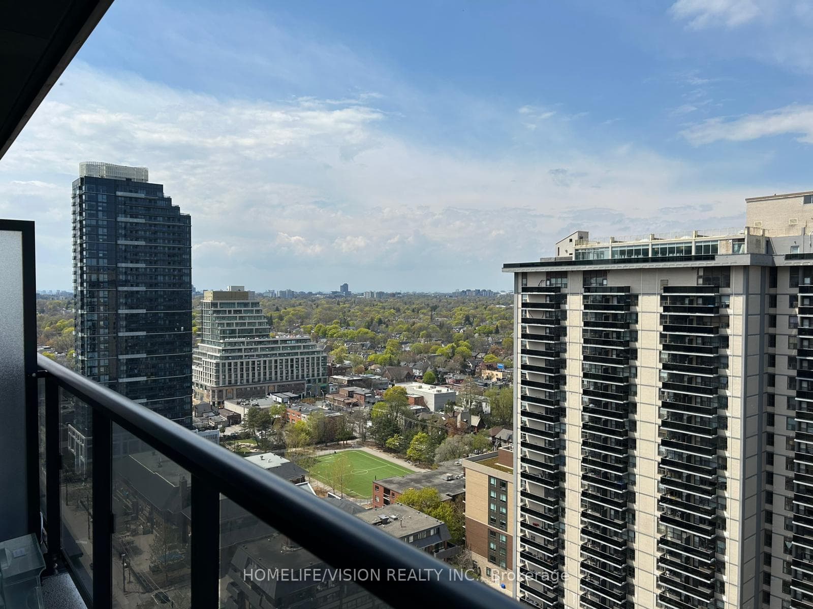 101 Erskine Avenue Unit 2201, Leaside / Davisville, ON M4P 0C5 - Photo 1