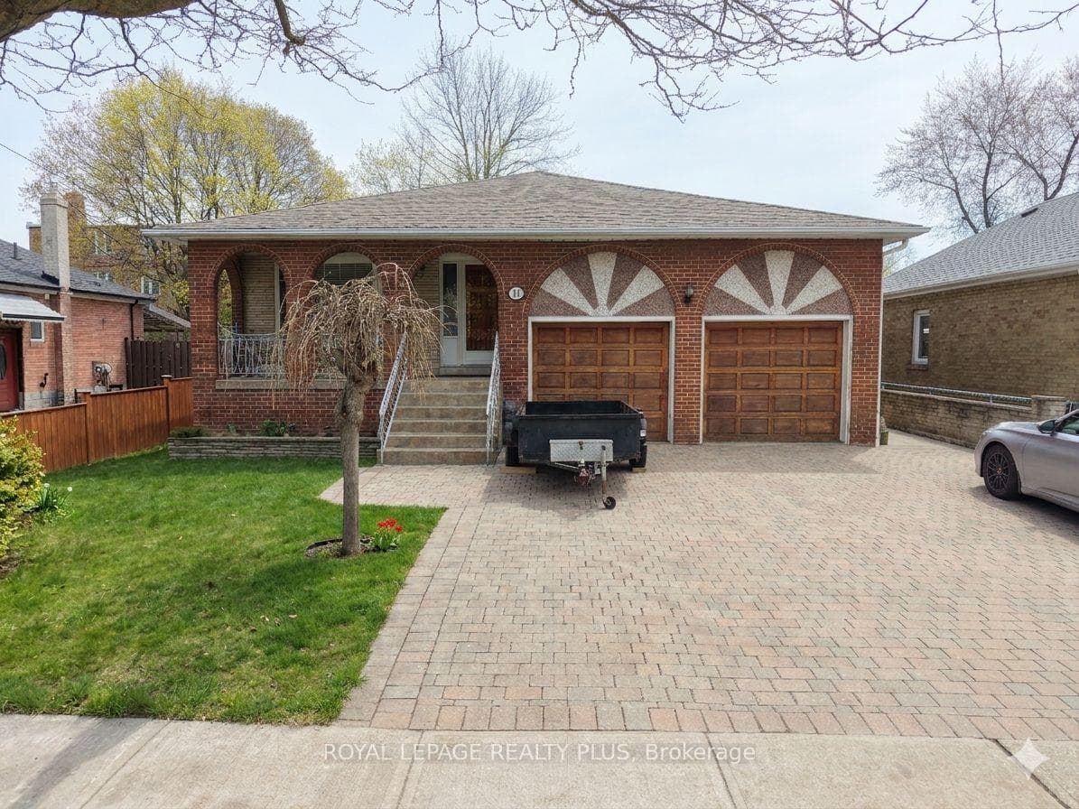 11 Ranwood Drive, York / Weston, ON M9N 3E8 - Photo 1