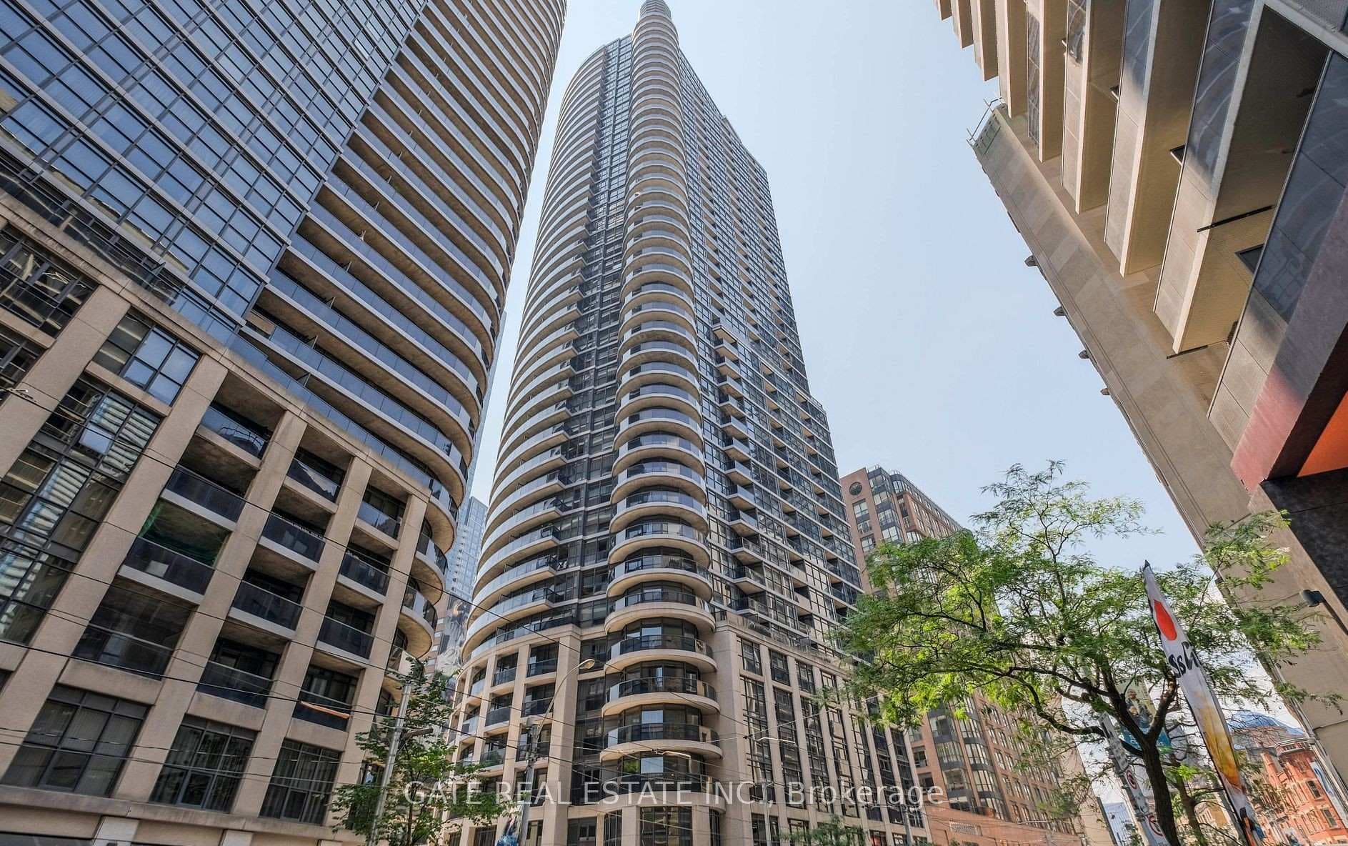 21 Carlton Street Unit 1705, Toronto C08