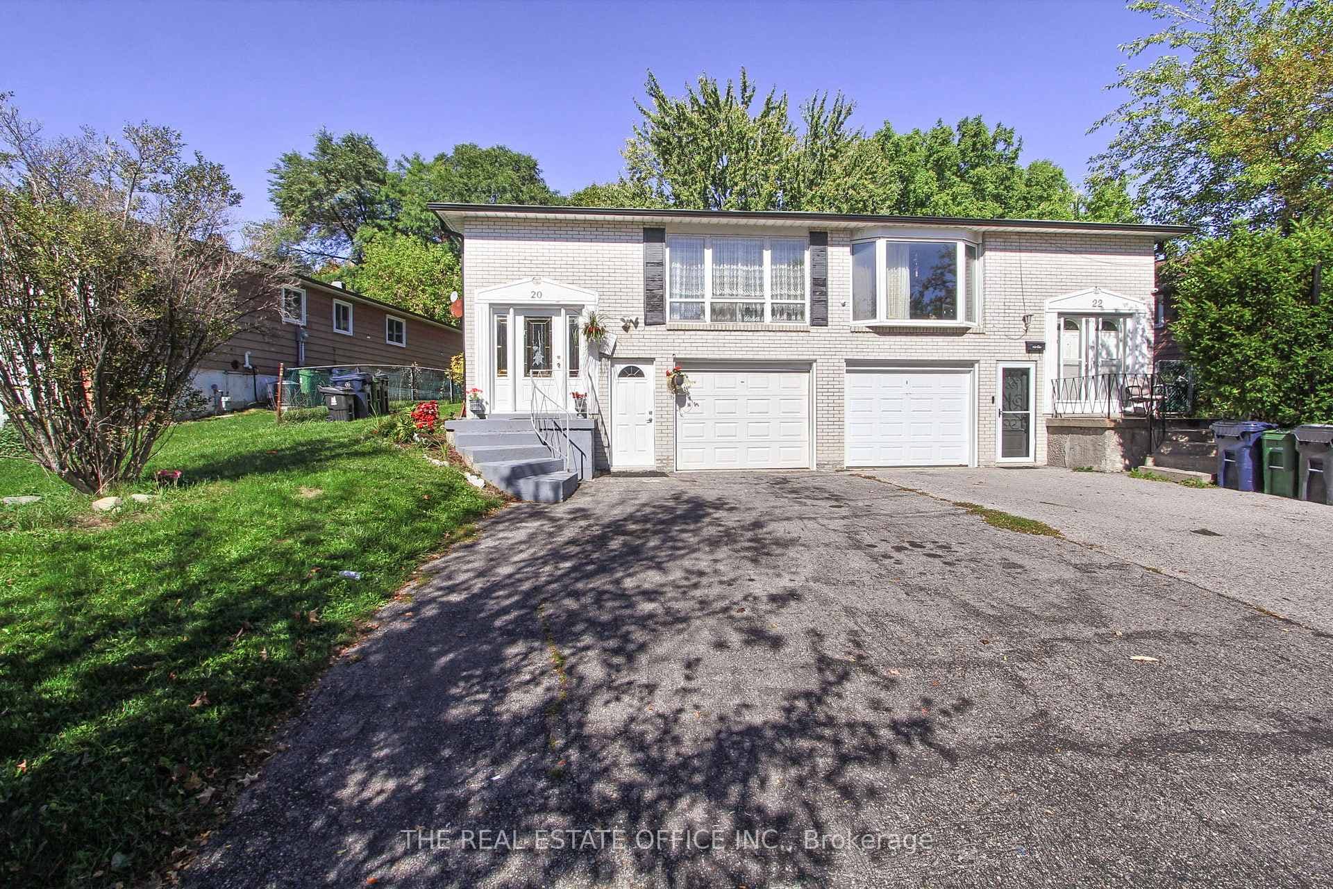 20 Yucatan Road, Hillcrest Village / Bayview Village, ON M2H 2K8 - Photo 1