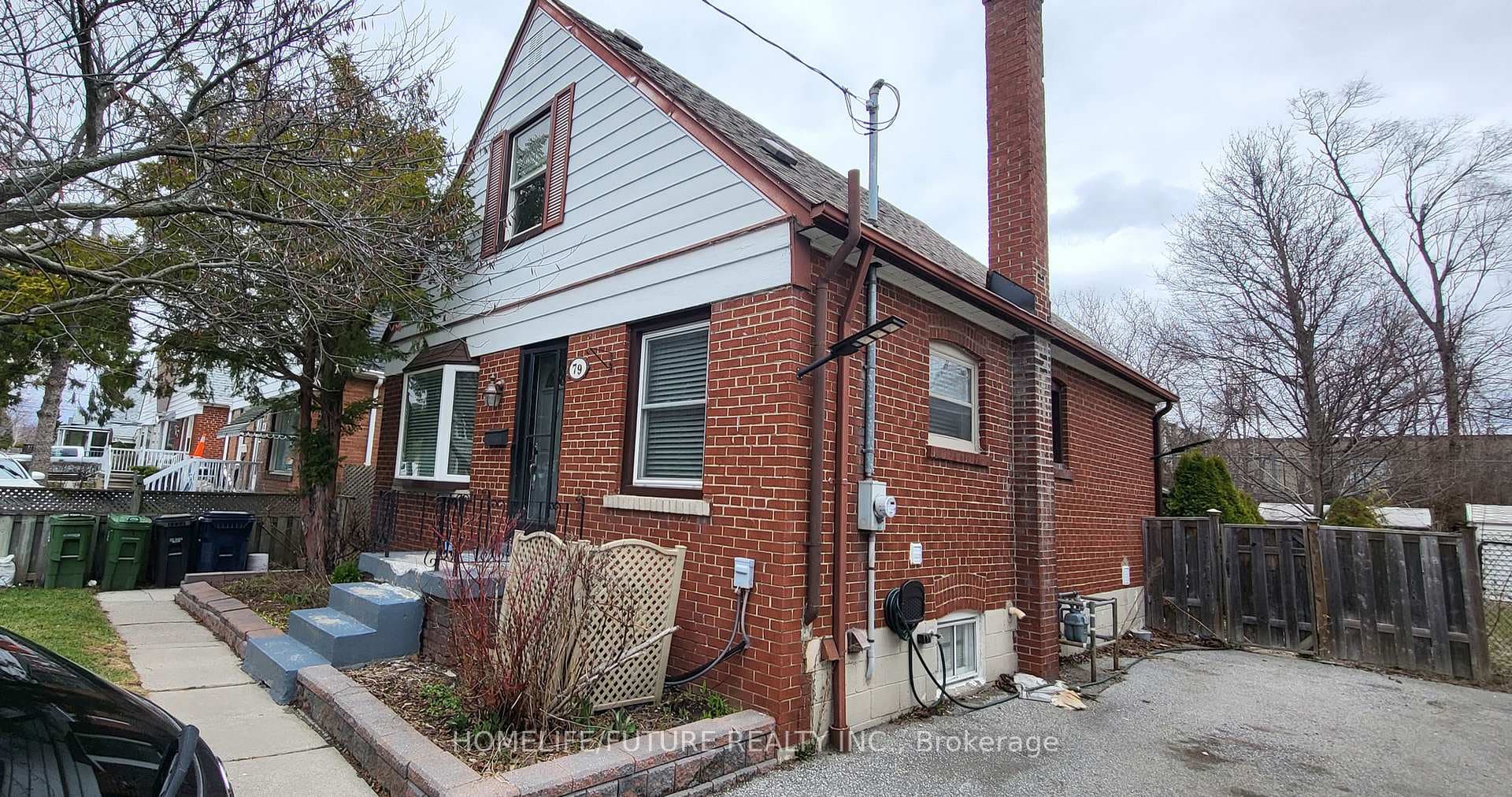79 Ellington Drive, Dorset Park / Kennedy Park, ON M1R 3Y2 - Photo 1