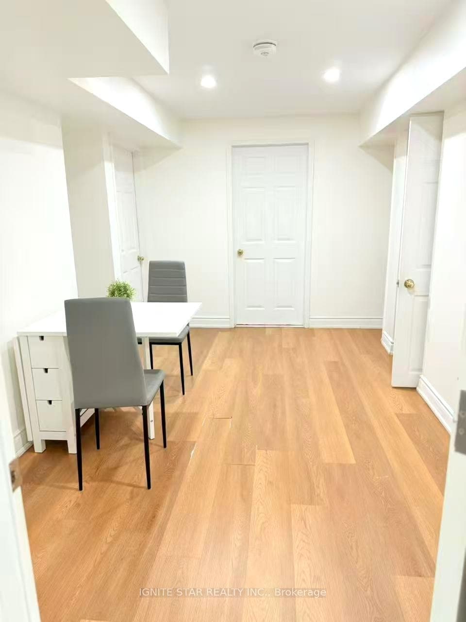 2537 Ambercroft Trail Unit basement apartment, Mississauga, ON L5M 4K5 - Photo 1