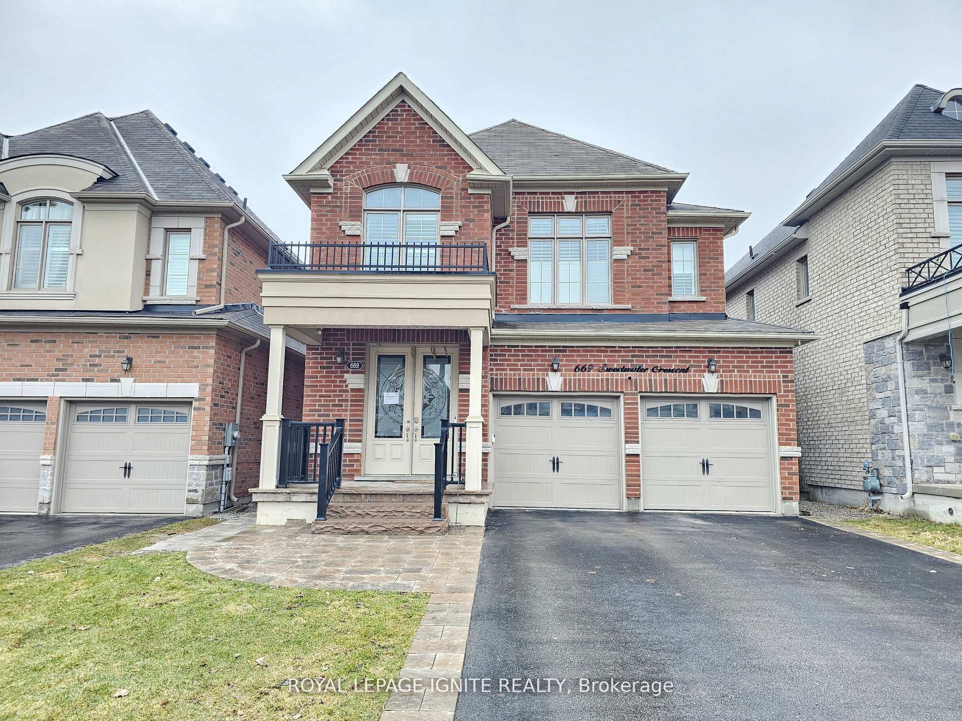 669 Sweetwater Crescent Unit Bsmt, Newmarket