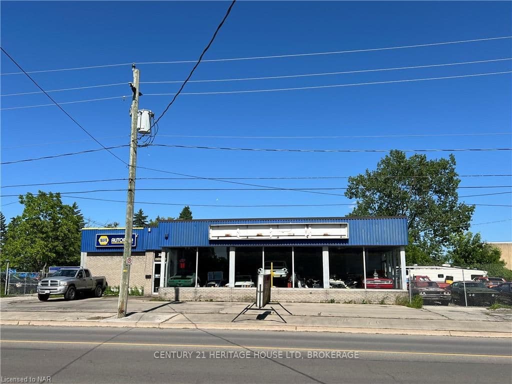 355 KING Street, Port Colborne, ON L3K 4H2 - Photo 1