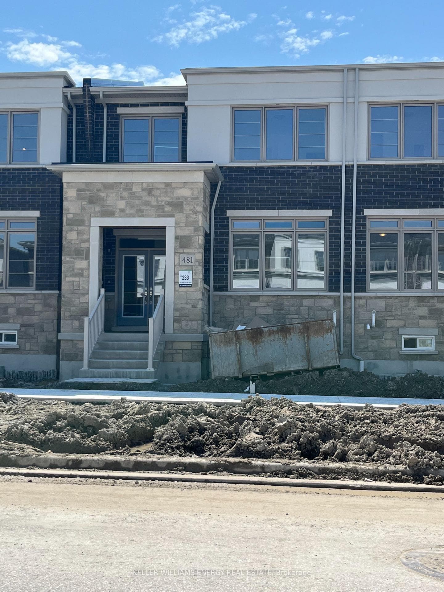 481 Twin Streams Road, Whitby